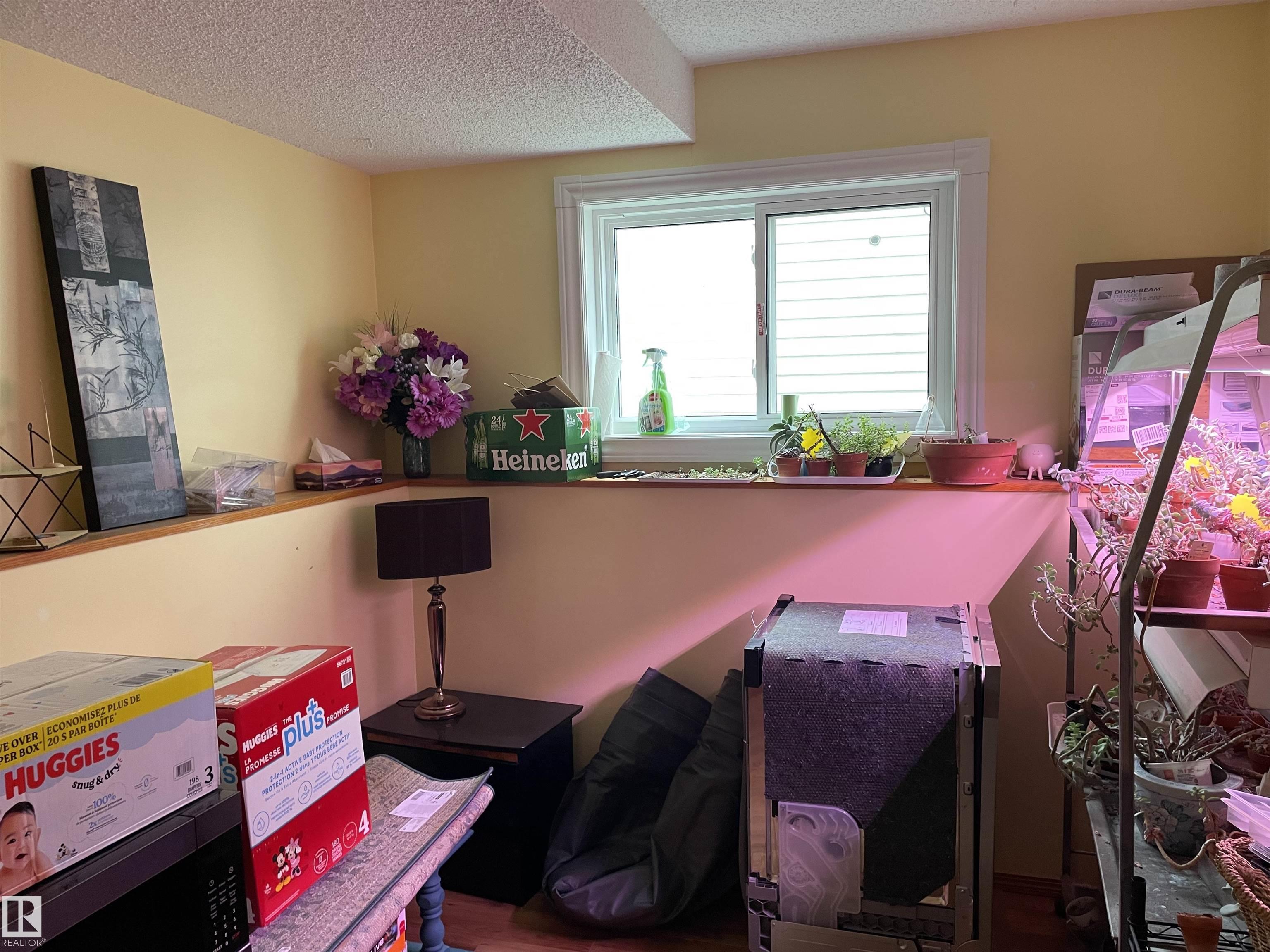 Photo 8 at 306 Regency Drive, Regency Park, Sherwood Park