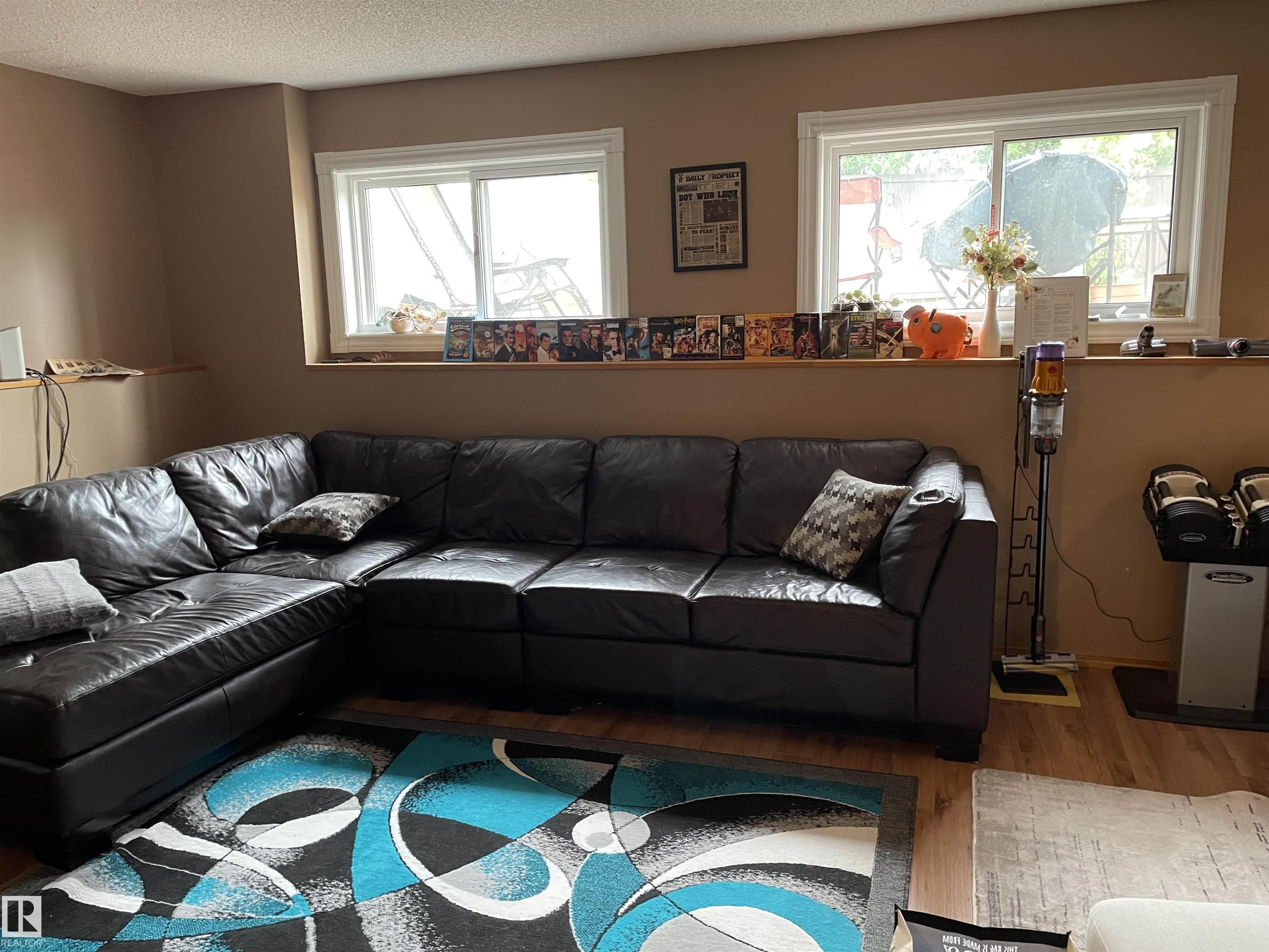 Photo 9 at 306 Regency Drive, Regency Park, Sherwood Park