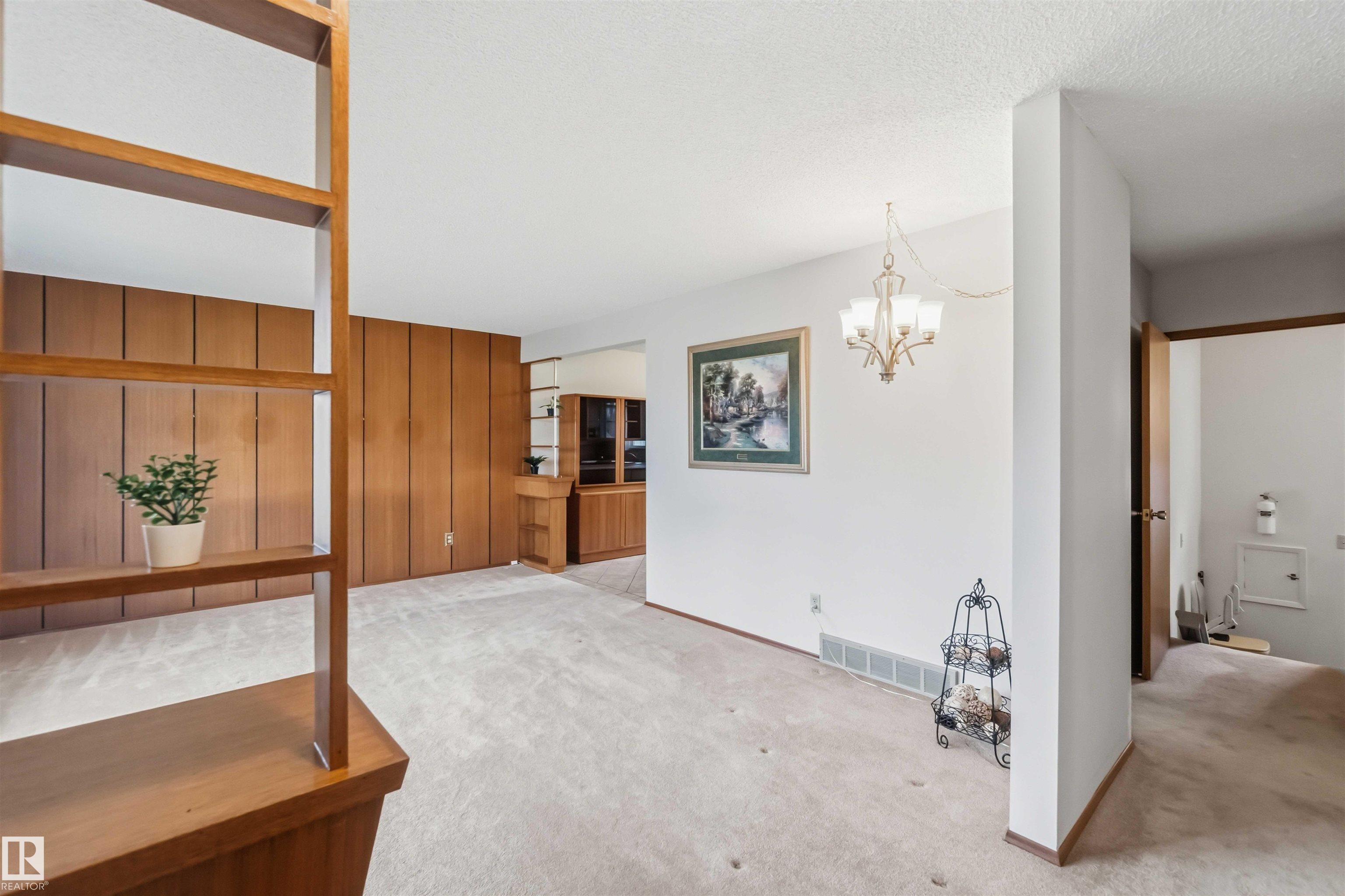 Photo 7 at 13432 Delwood Road NW, Delwood, Edmonton