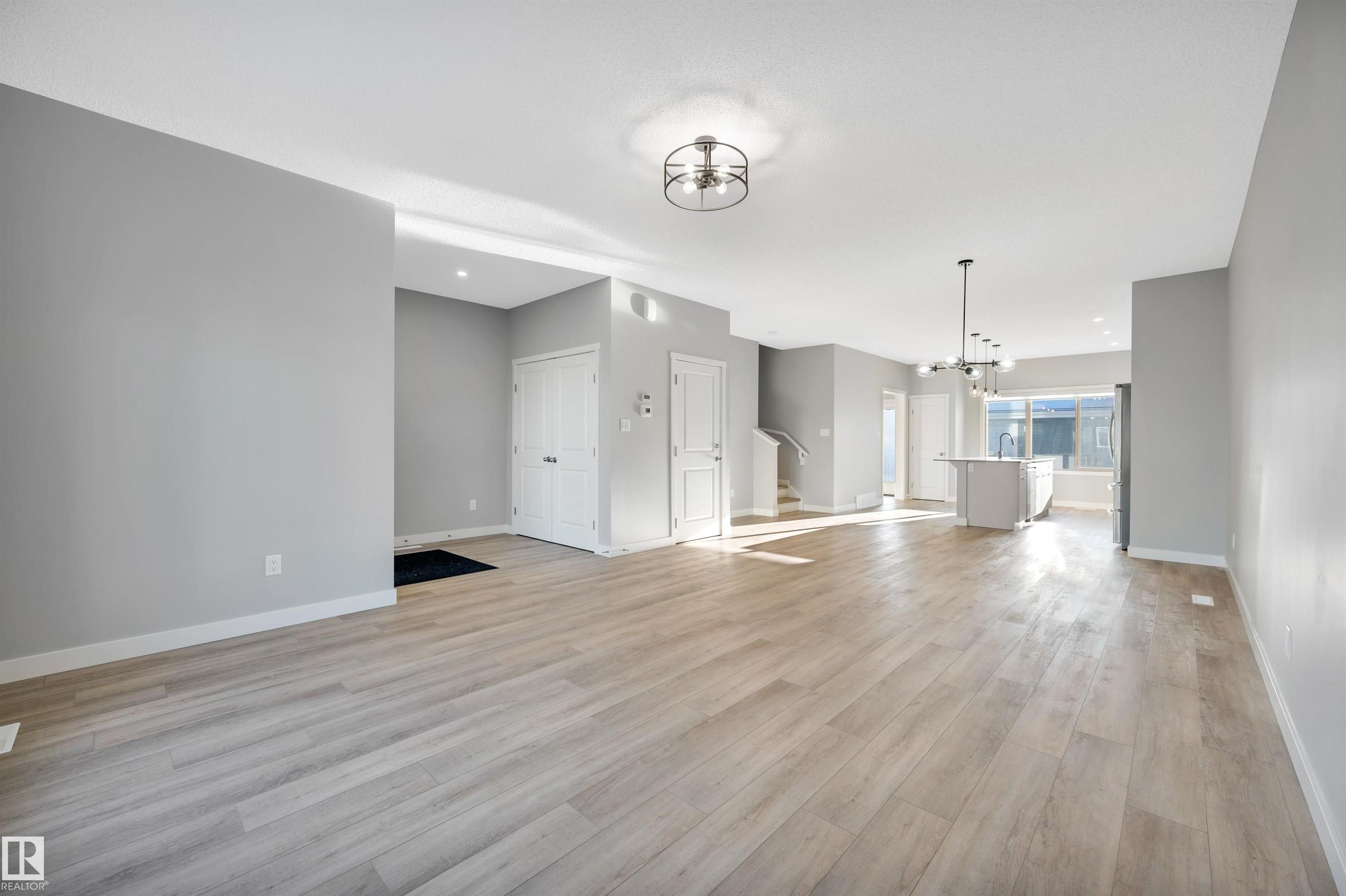 Photo 9 at 6215 Hampton Gray Avenue NW, Griesbach, Edmonton
