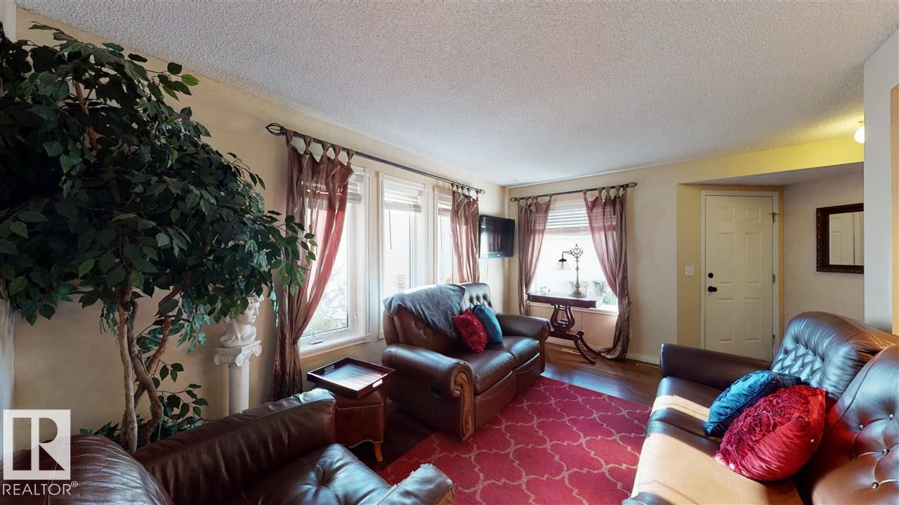 Photo 13 at 14 - 10 Ritchie Way, Regency Park, Sherwood Park
