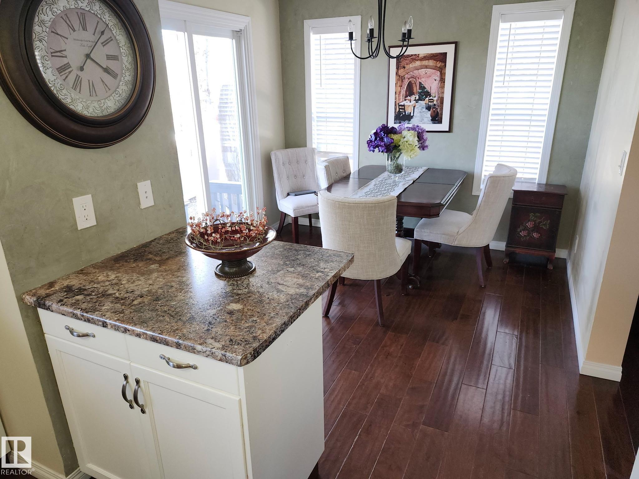 14 - 10 Ritchie Way, Regency Park, Sherwood Park