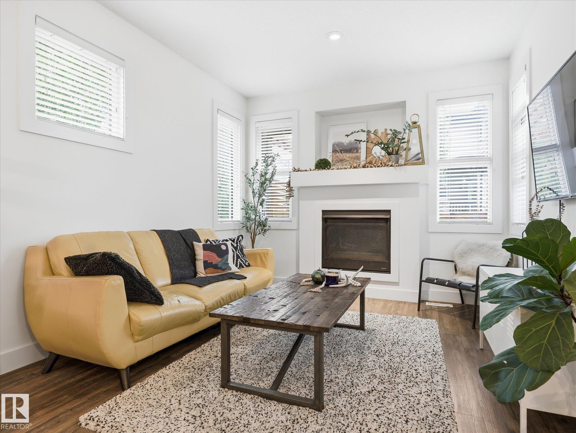 Photo 10 at 13104 205 Street NW, Trumpeter Area, Edmonton