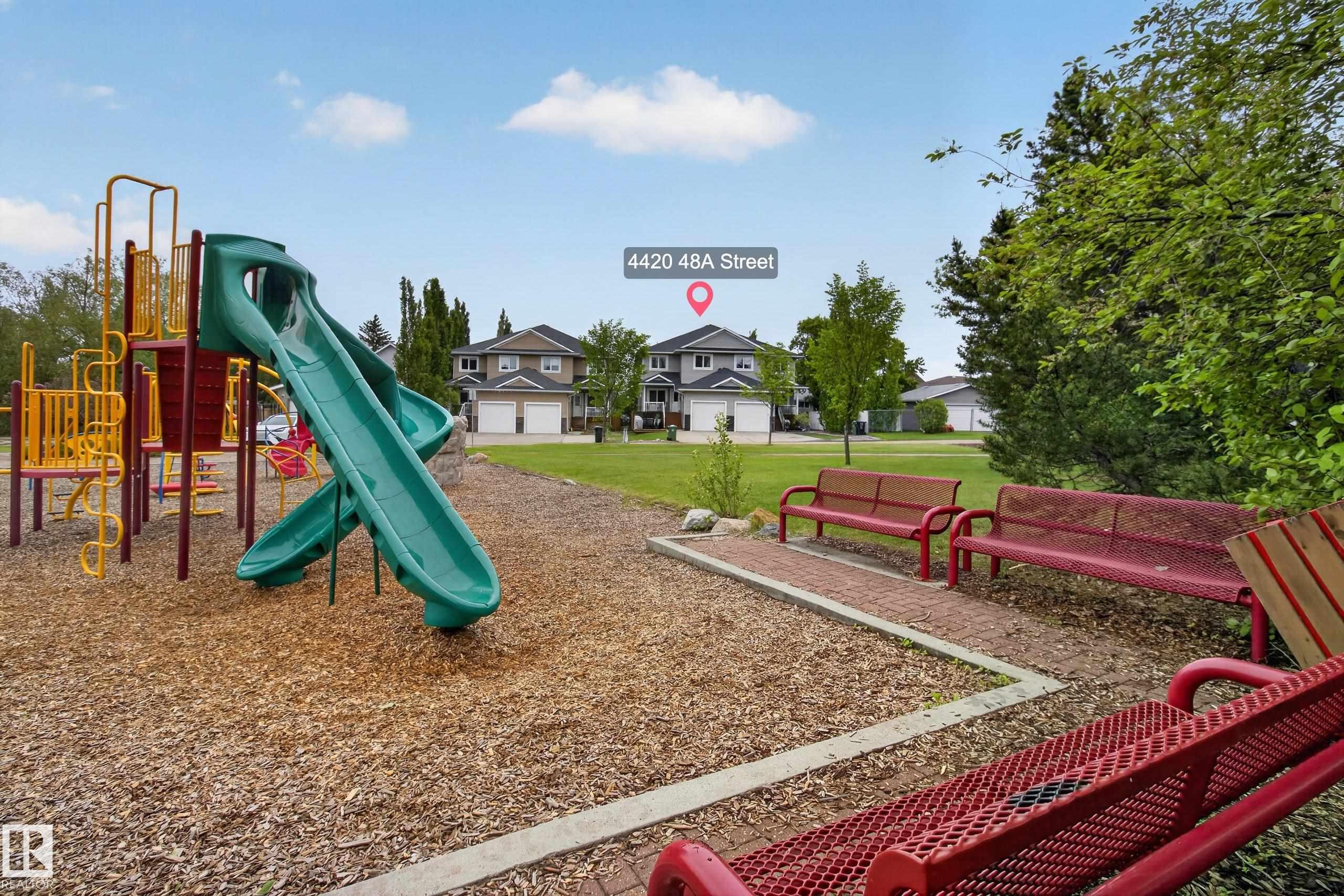 Photo 31 at 4420 48a Street, Alexandra Park, Leduc