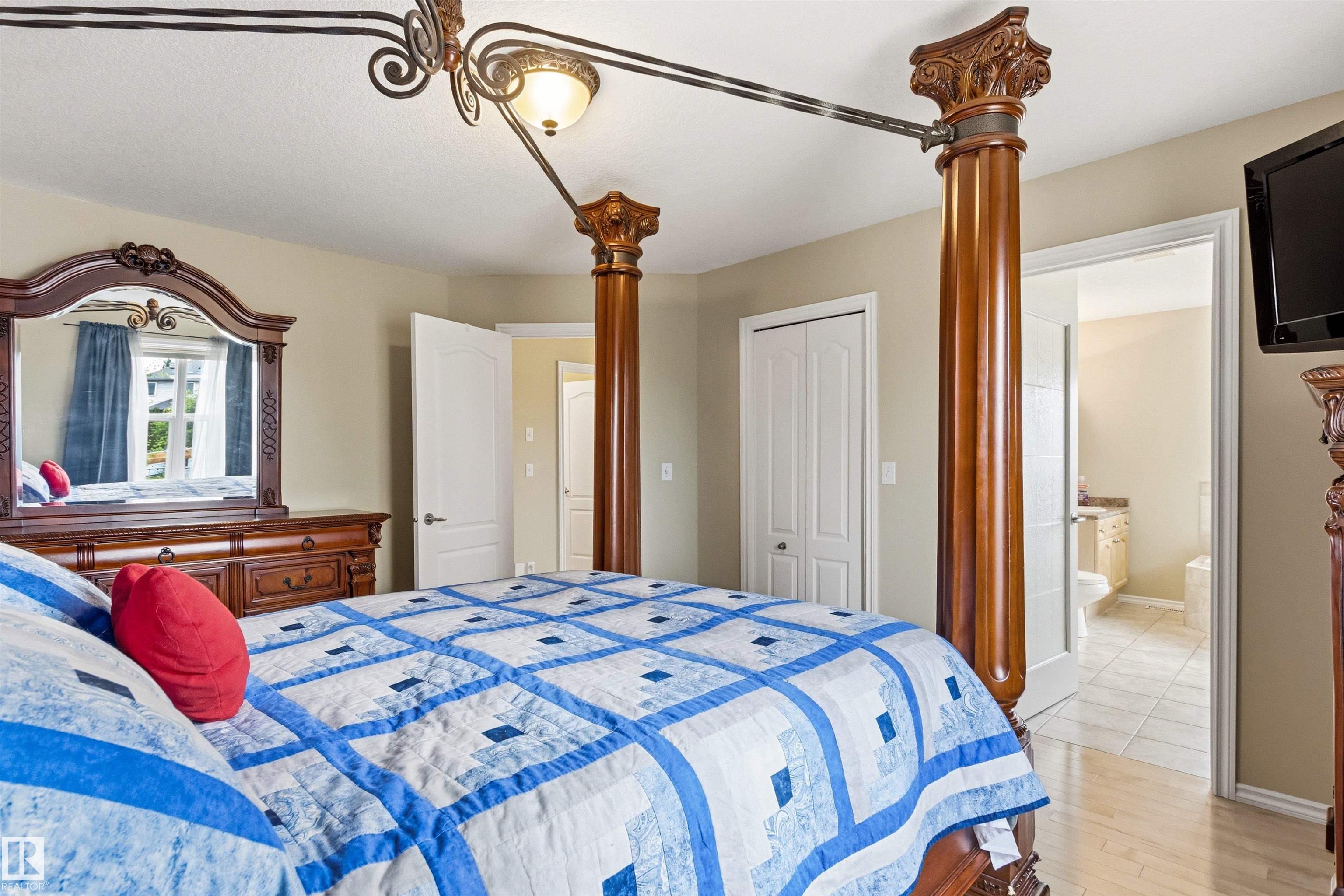 Photo 33 at 32 Lamplight Bay, Legacy Park, Spruce Grove
