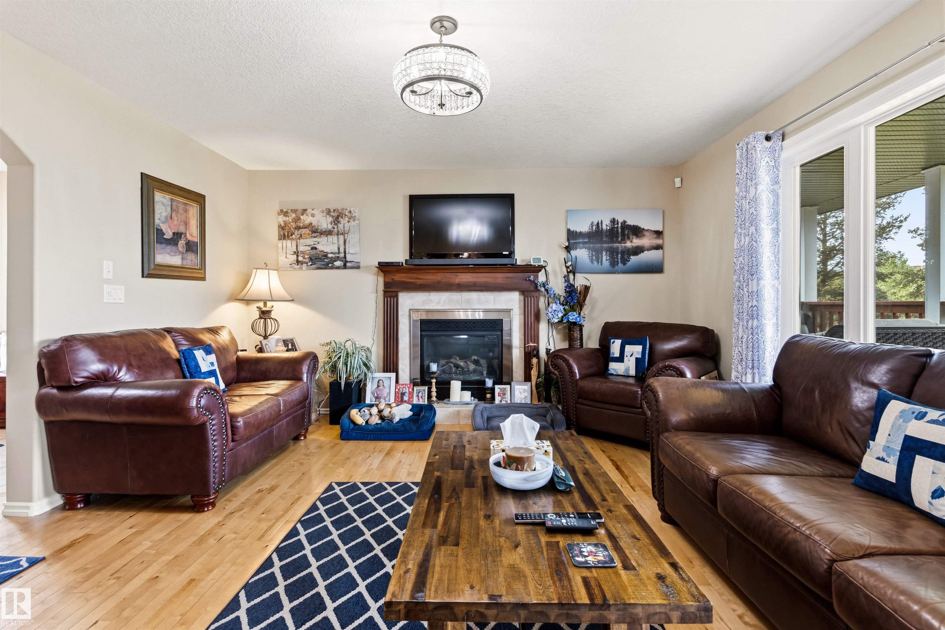 32 Lamplight Bay, Legacy Park, Spruce Grove