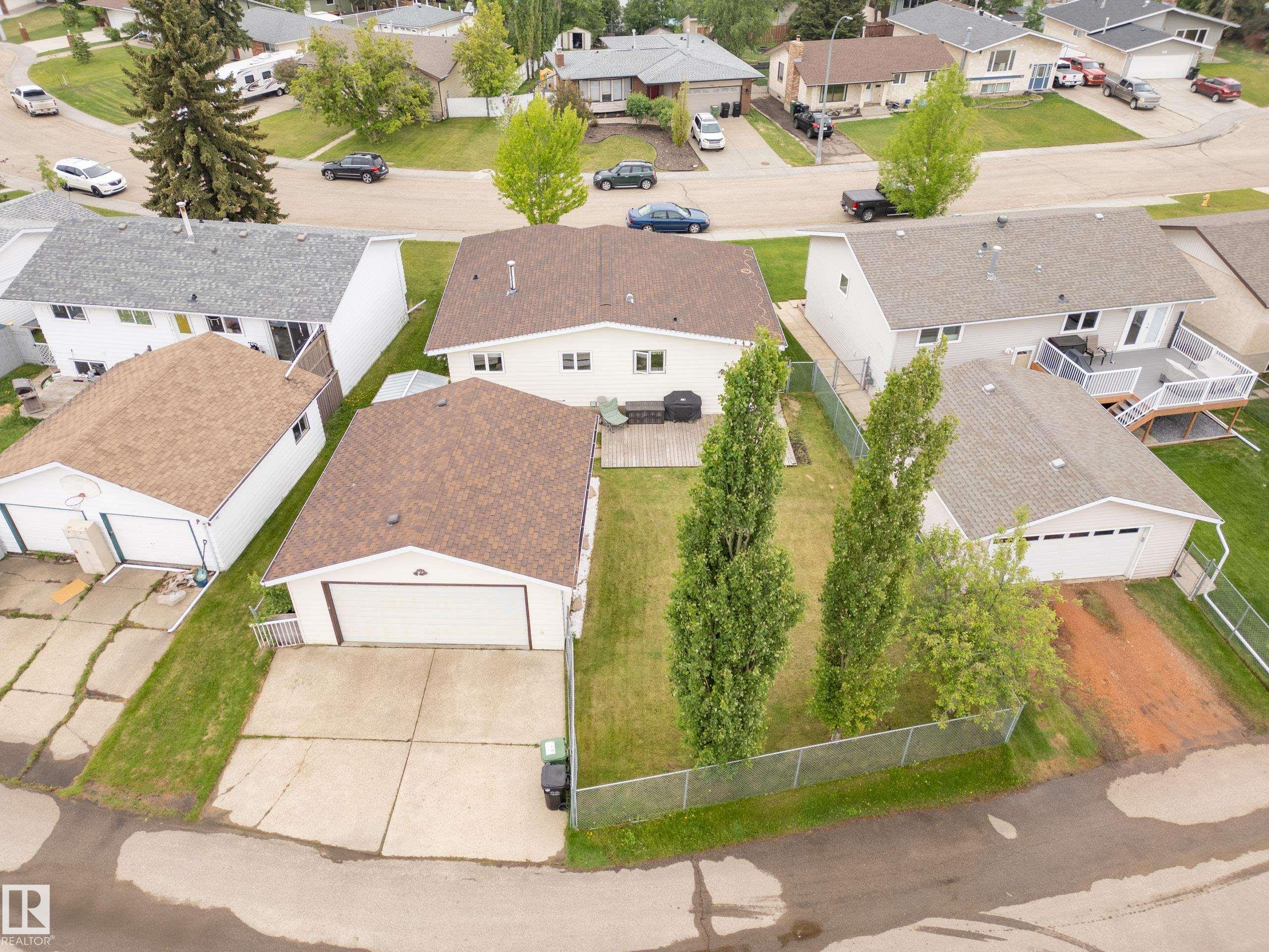 Photo 38 at 4304 42 Avenue, South Park, Leduc
