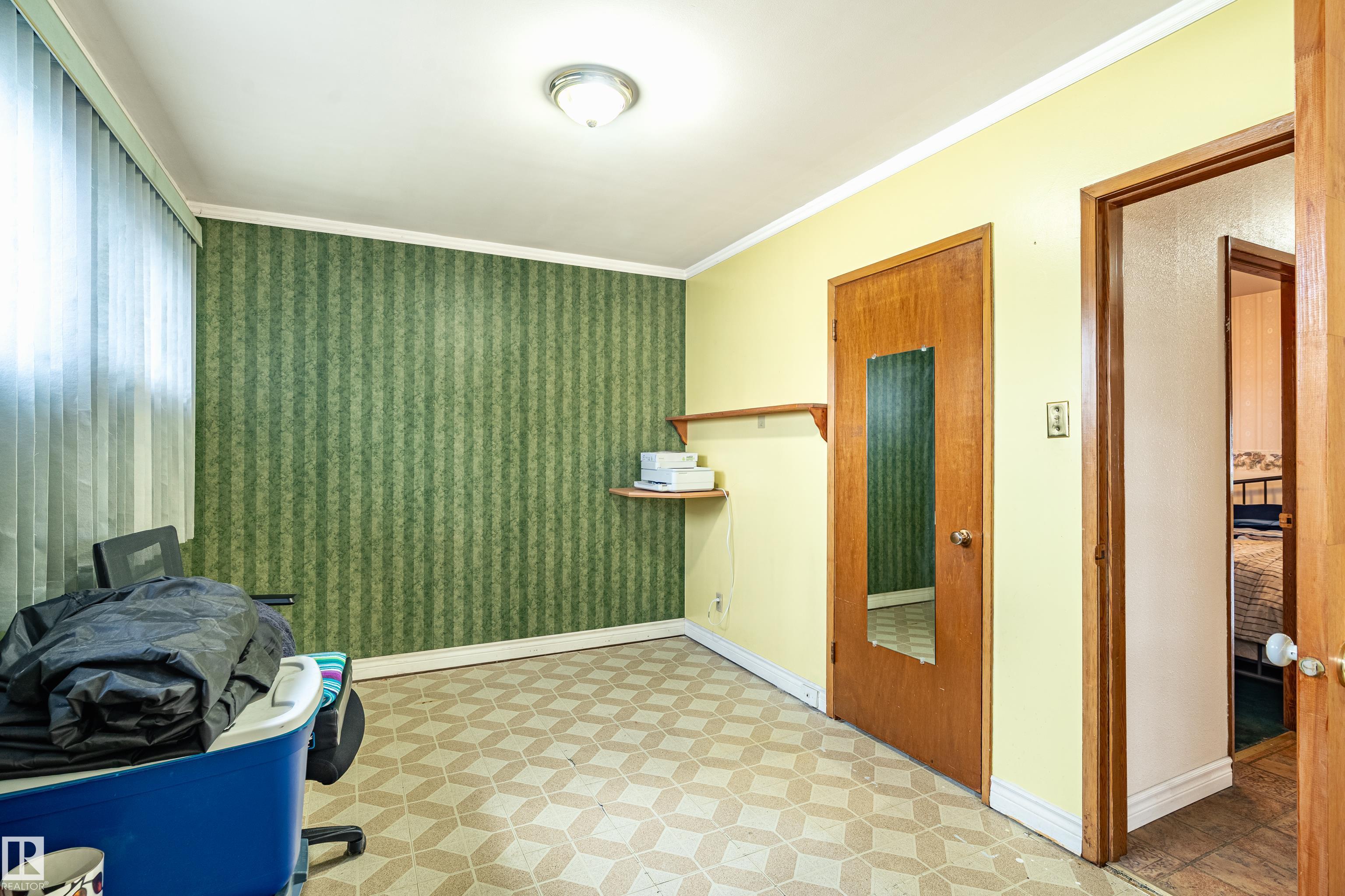 Photo 27 at 9011 60 Street NW, Ottewell, Edmonton