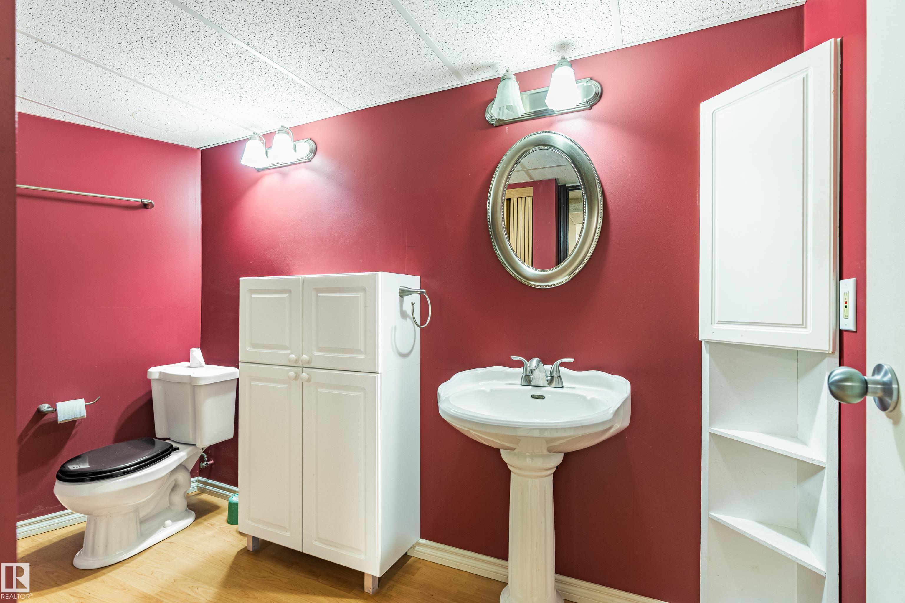 Photo 40 at 9011 60 Street NW, Ottewell, Edmonton