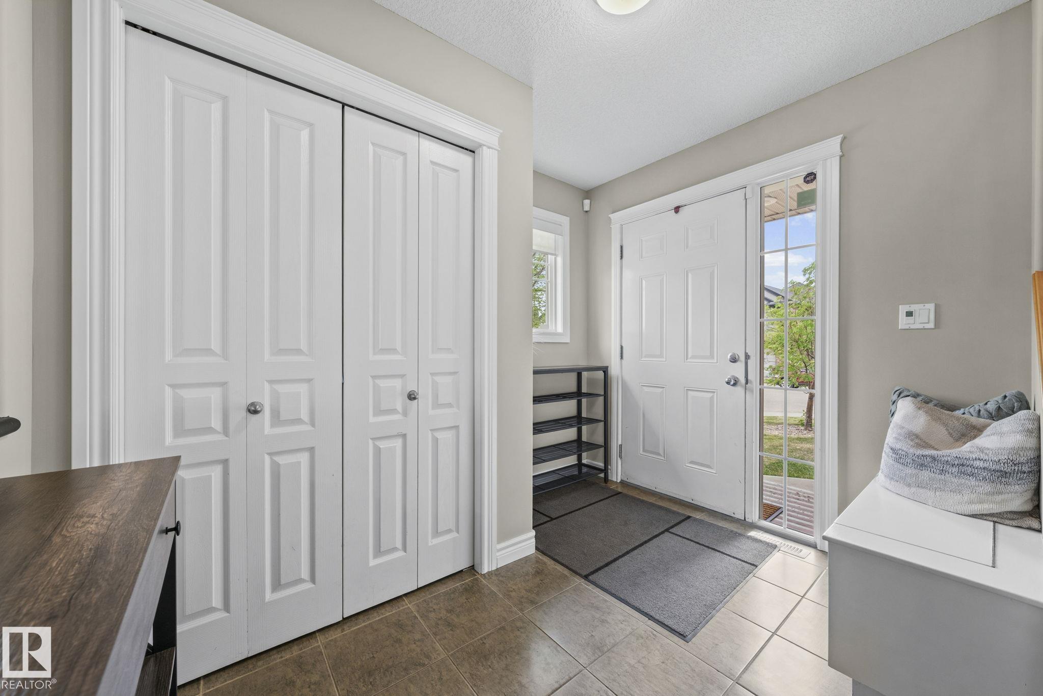 8097 Shaske Drive NW, South Terwillegar, Edmonton