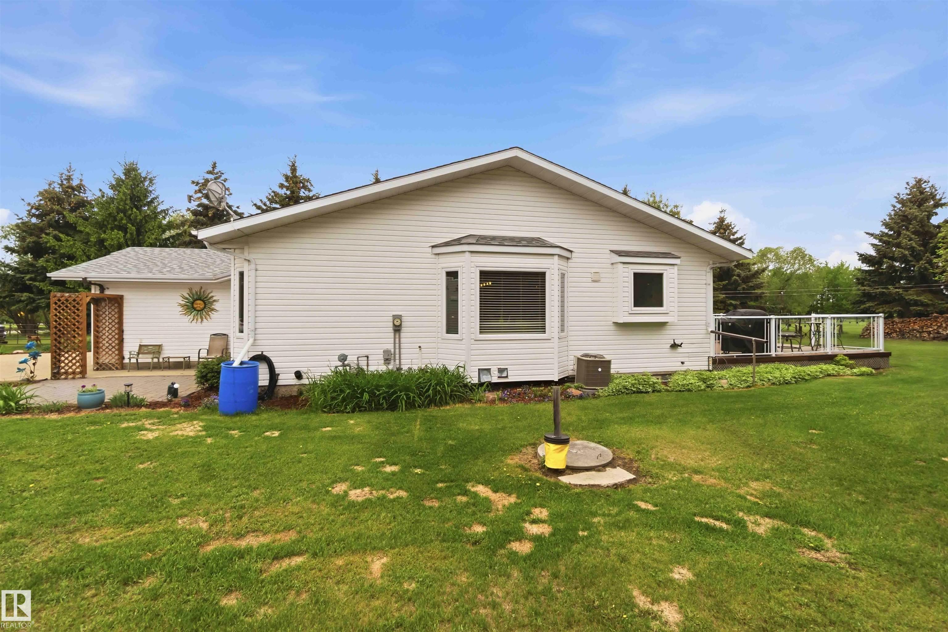 Photo 49 at 56220 Rge Rd 230, Sturgeon Valley Estate, Rural Sturgeon County