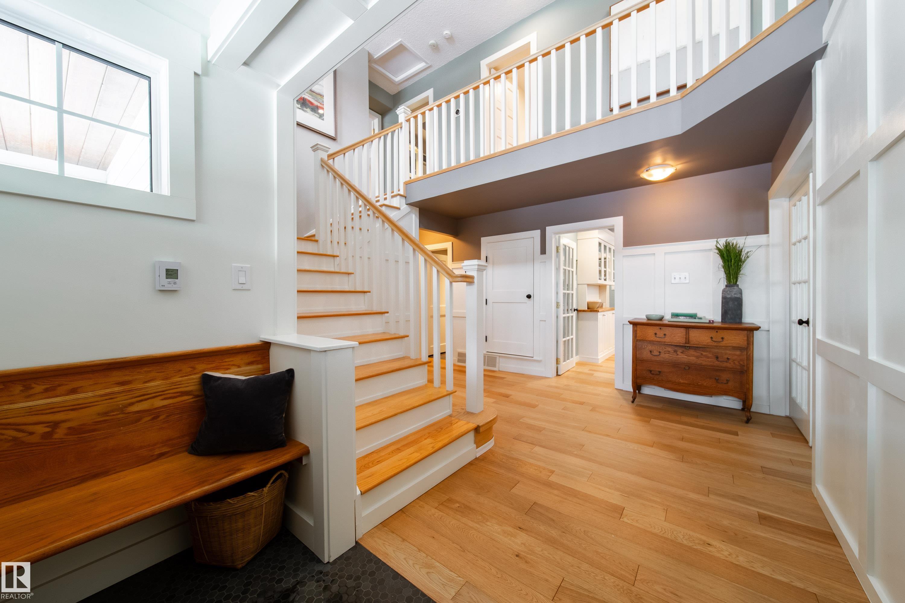 Photo 13 at 8332 120 Street NW, Windsor Park, Edmonton