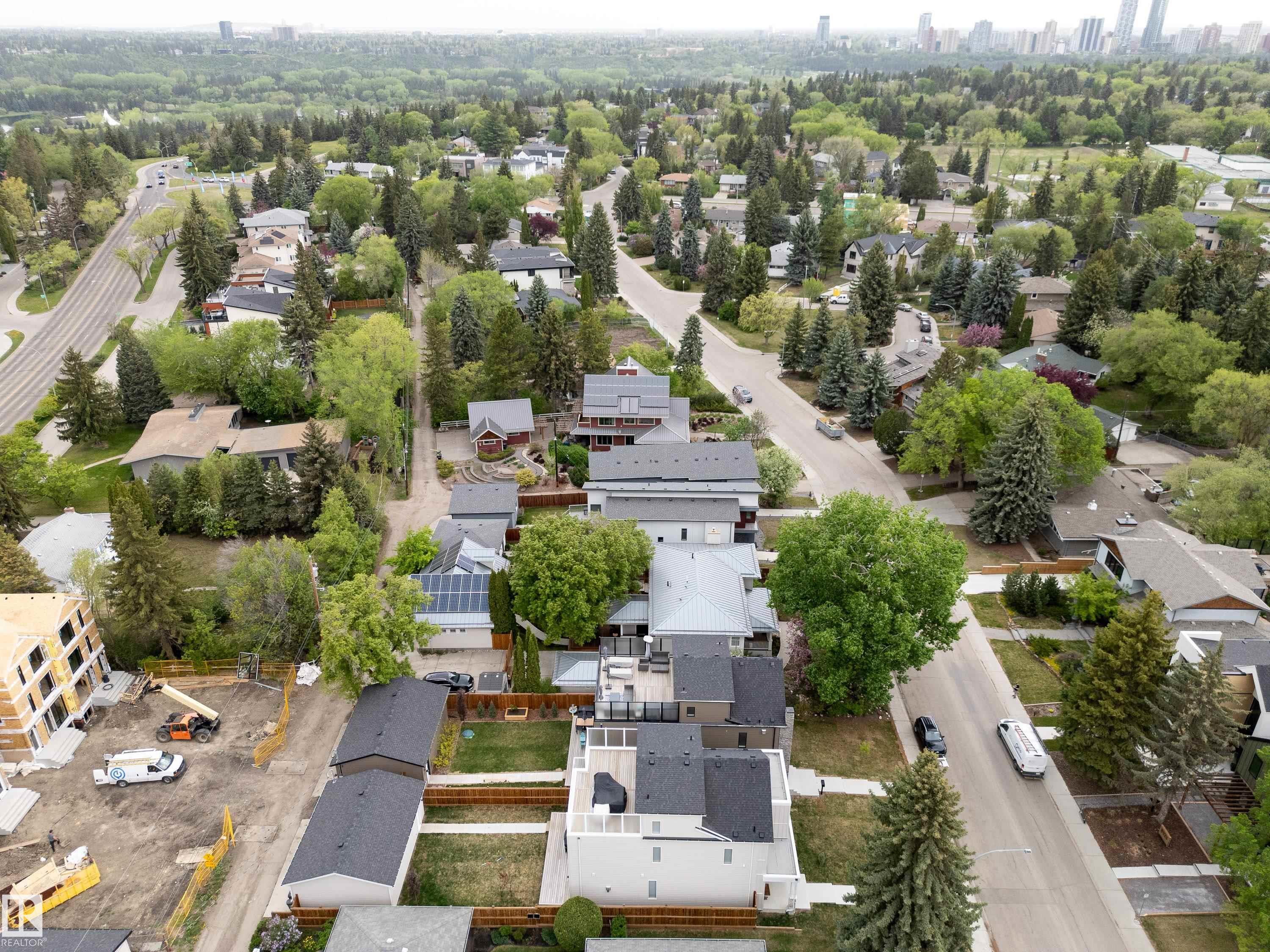 Photo 6 at 8332 120 Street NW, Windsor Park, Edmonton