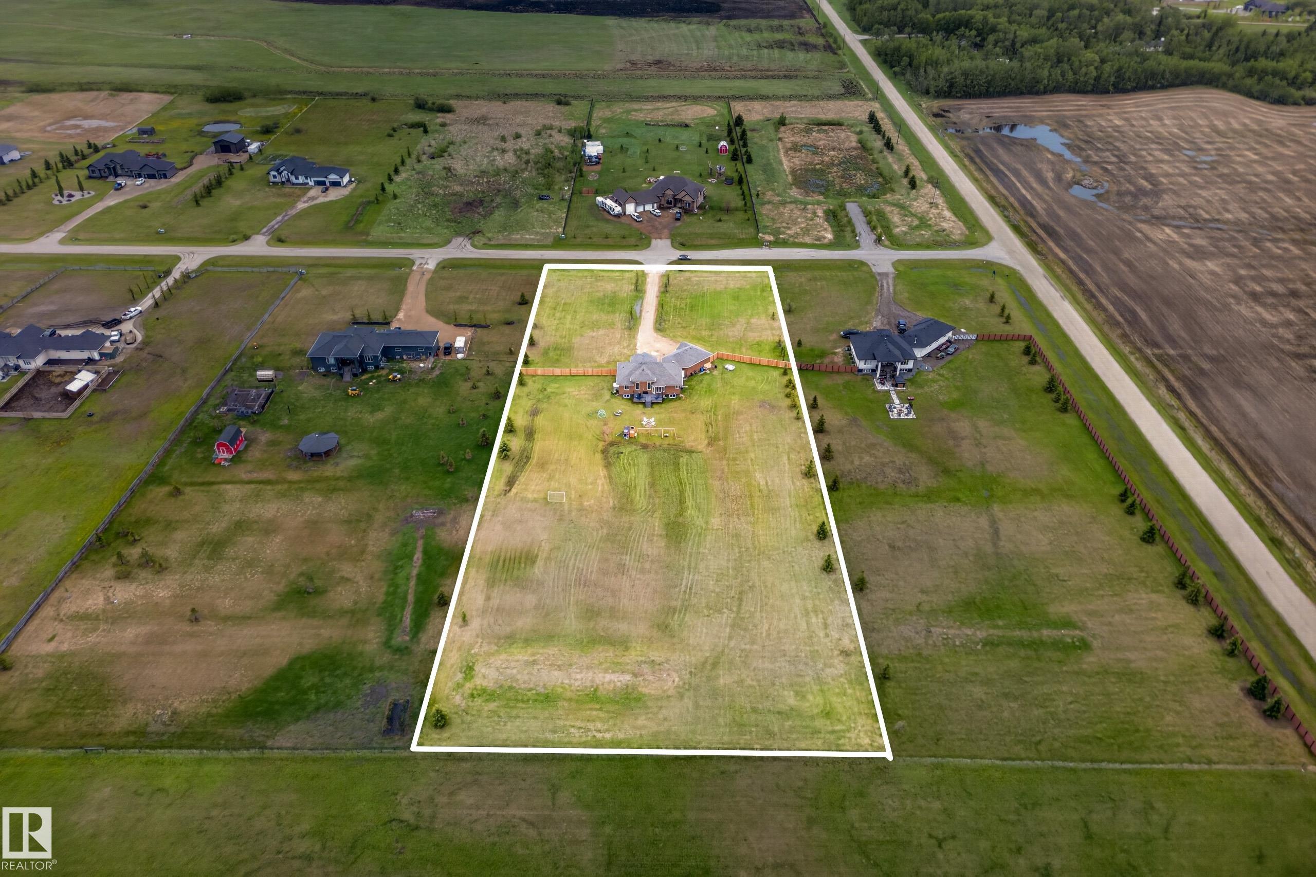 Photo 6 at 40 - 50509 Rge Rd 222, Brightwood Estates, Rural Leduc County