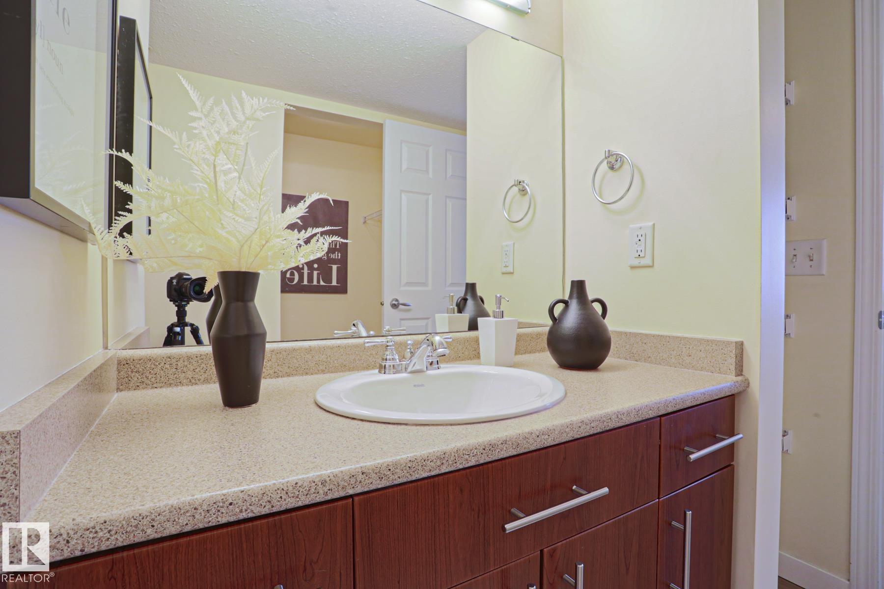 Photo 16 at 211 - 6925 199 Street NW, Glastonbury, Edmonton