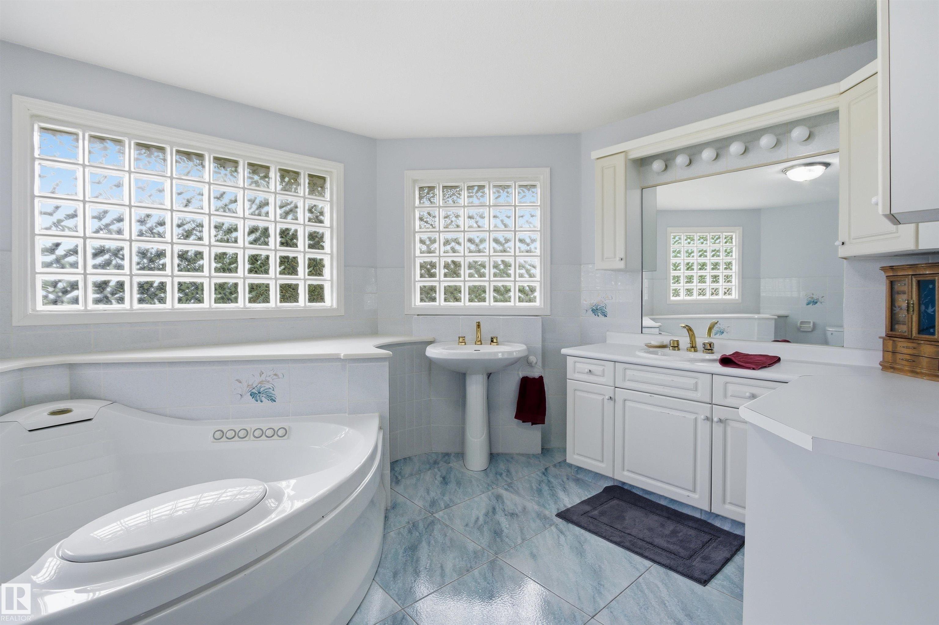 Photo 27 at 521 Estate Drive, Estates of Sherwood, Sherwood Park