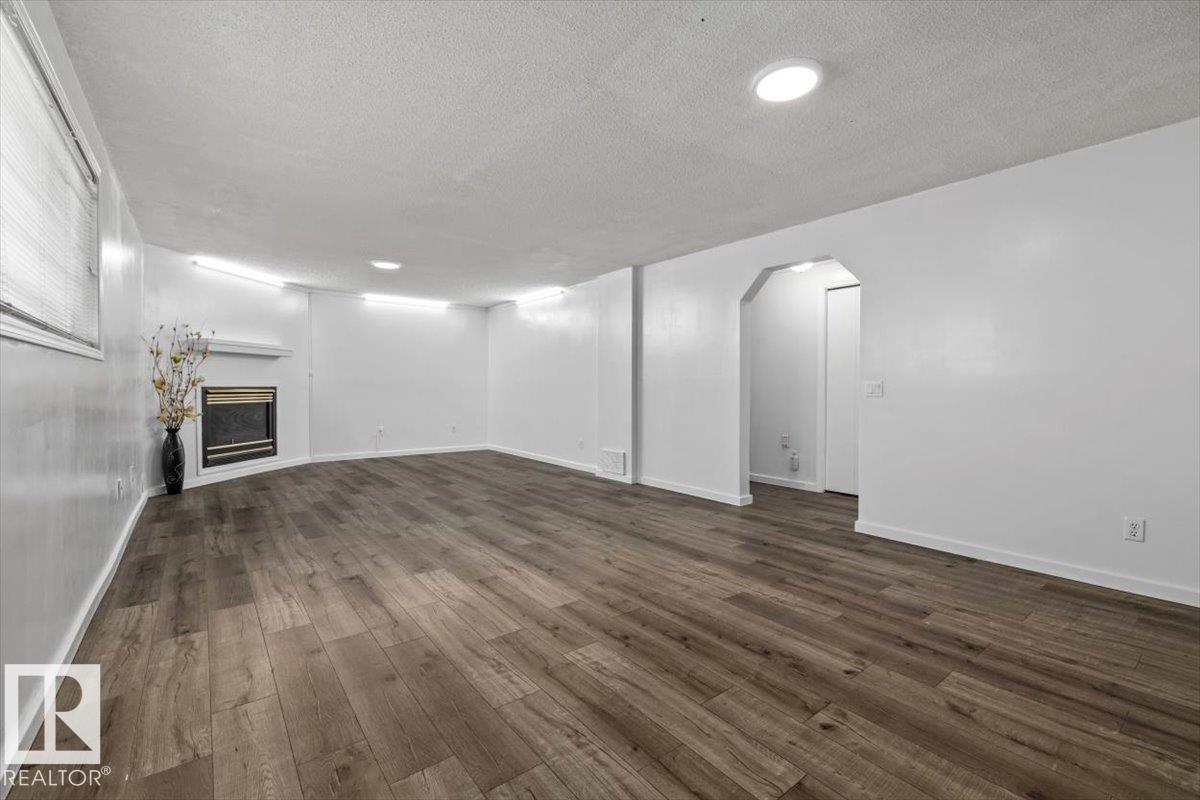 Photo 22 at 8103 154 Avenue NW, Mayliewan, Edmonton