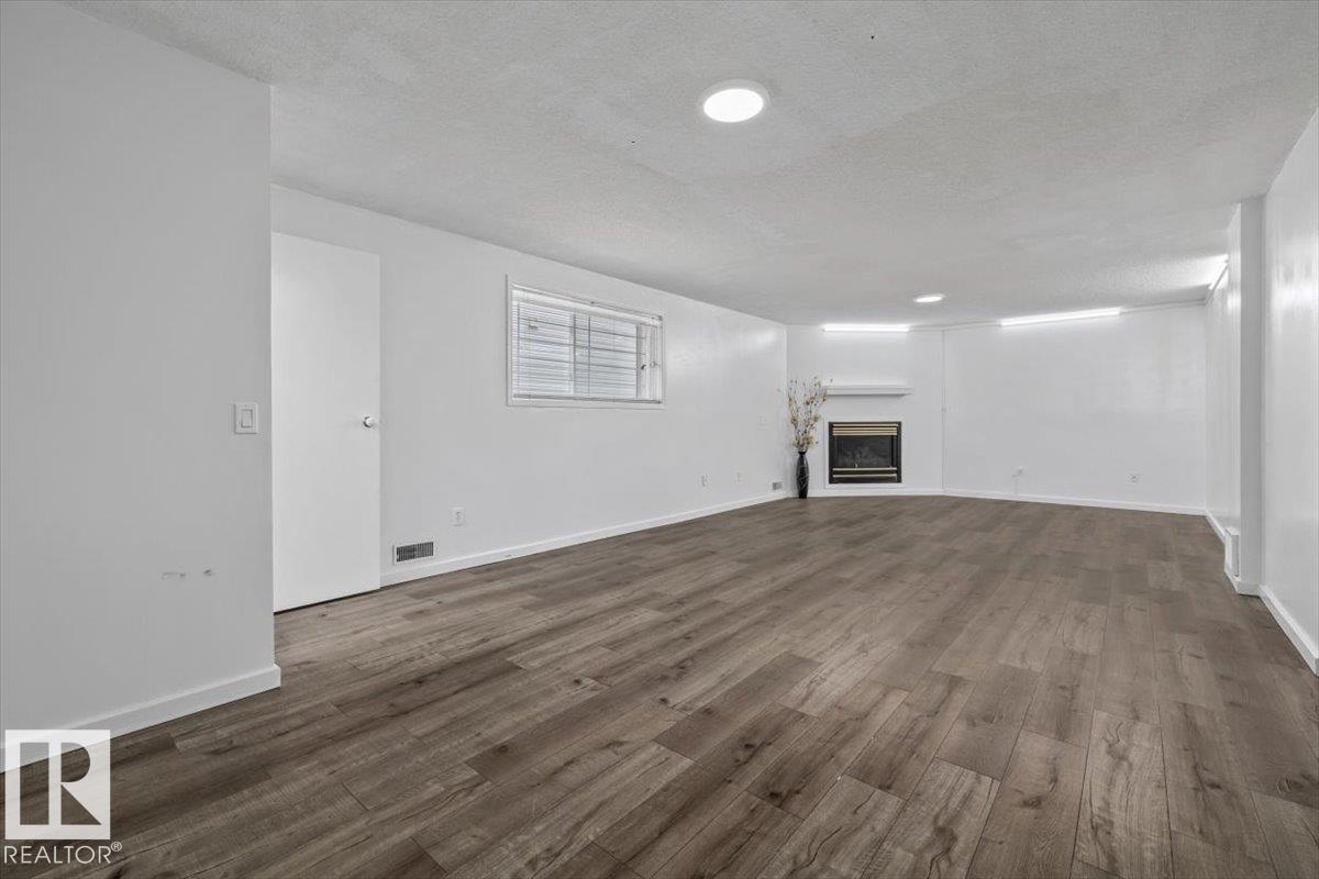Photo 23 at 8103 154 Avenue NW, Mayliewan, Edmonton