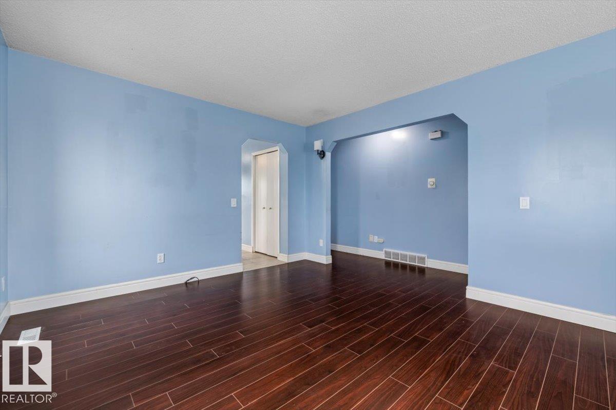 Photo 9 at 8103 154 Avenue NW, Mayliewan, Edmonton