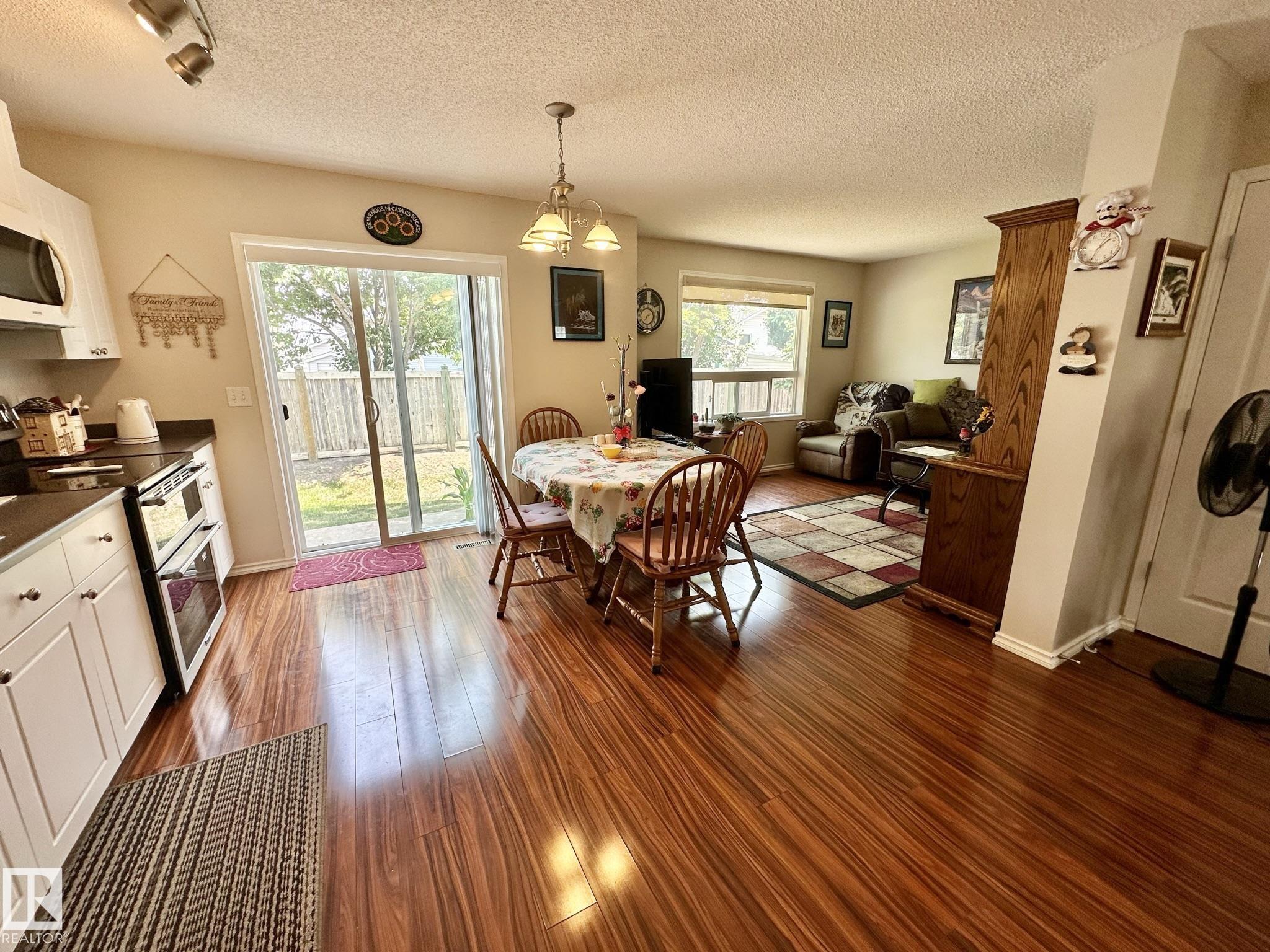 #2 - 3 Grove Meadow Drive, Lakewood, Spruce Grove