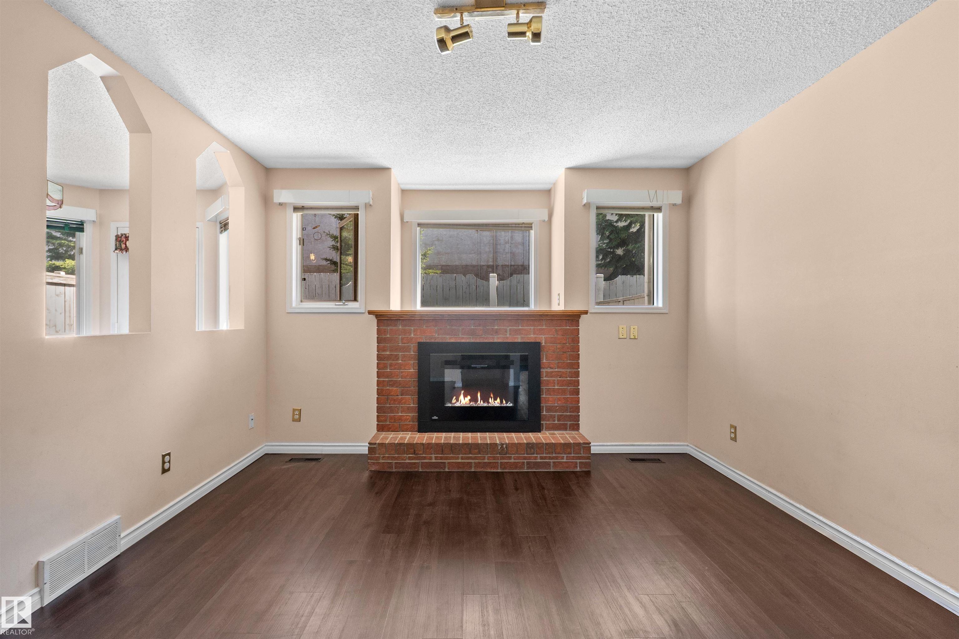 Photo 13 at 5 - 20 Deerbourne Drive, Deer Ridge, St. Albert
