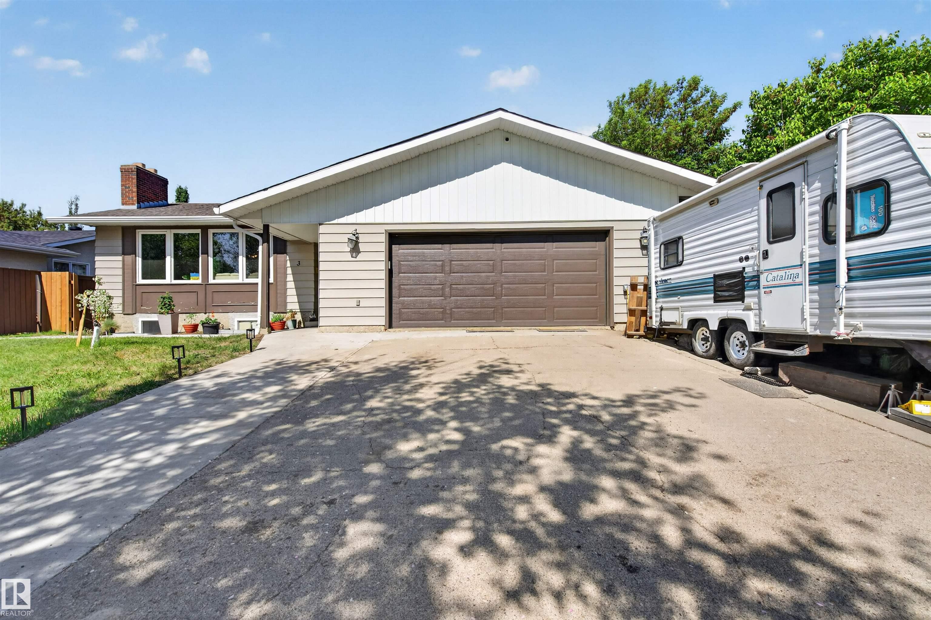 Photo 40 at 3 Alcott Crescent, Akinsdale, St. Albert