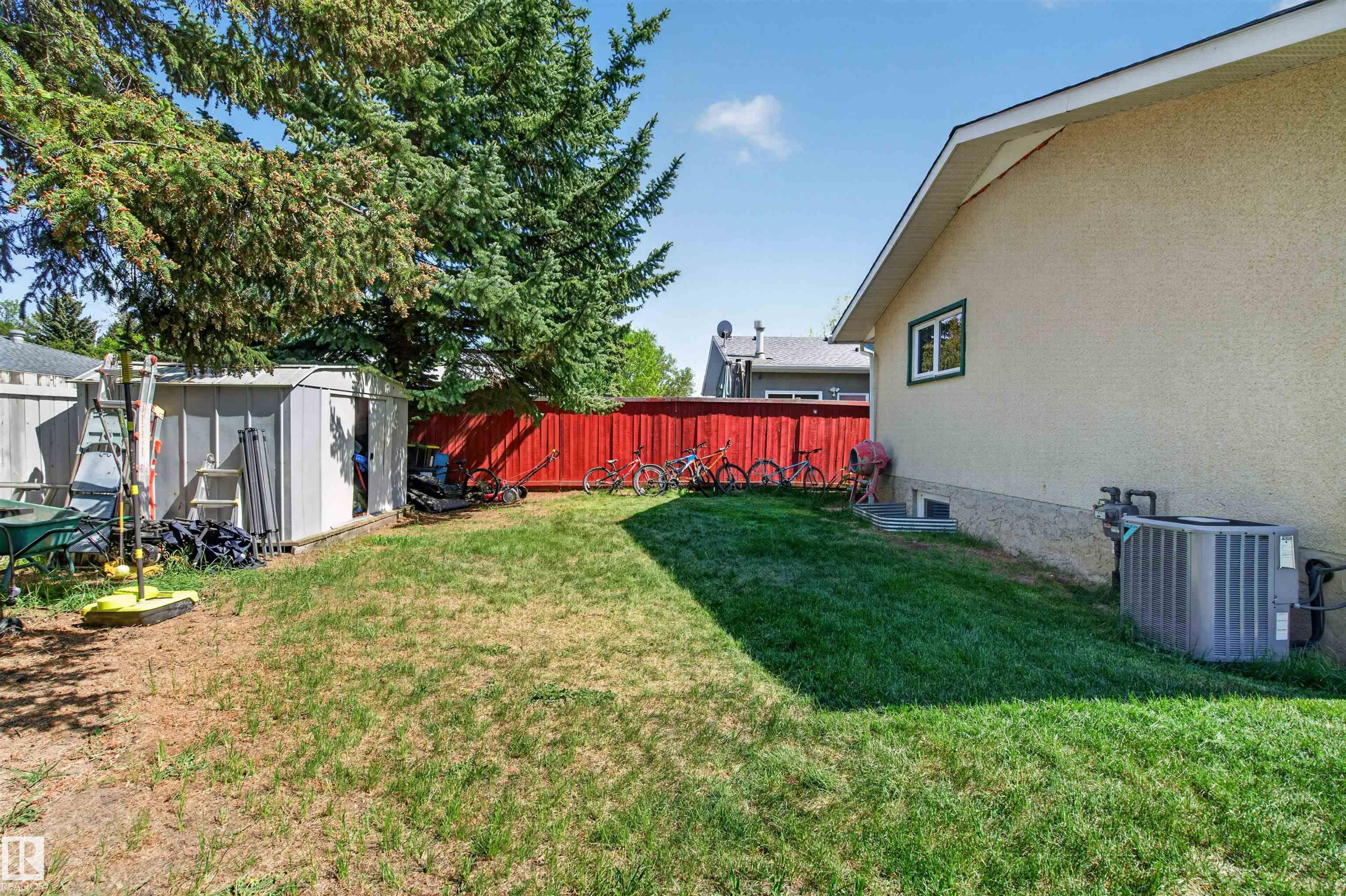 Photo 44 at 3 Alcott Crescent, Akinsdale, St. Albert