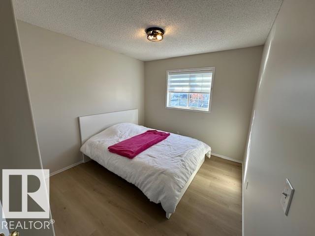 Photo 15 at 9806 179 Avenue NW, Elsinore, Edmonton