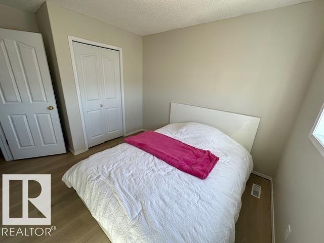 Photo 16 at 9806 179 Avenue NW, Elsinore, Edmonton