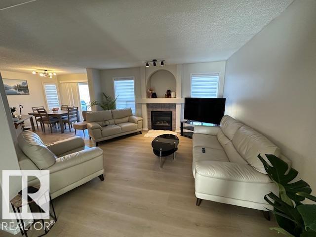 9806 179 Avenue NW, Elsinore, Edmonton