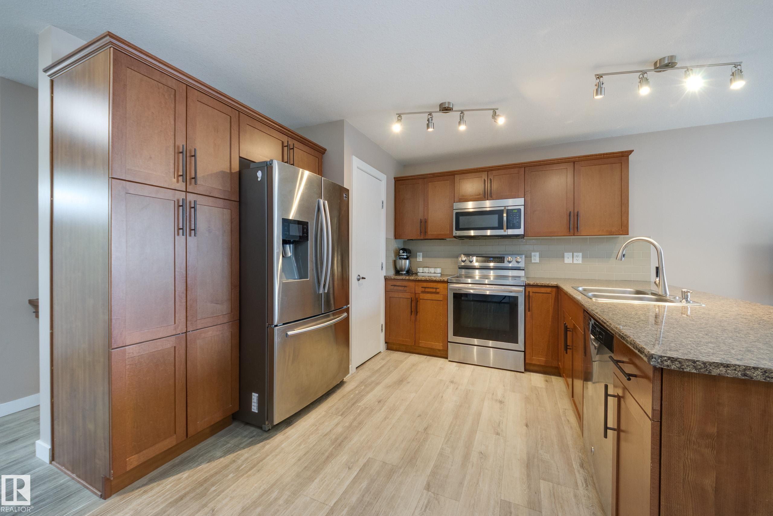 501 Chappelle Drive SW, Chappelle Area, Edmonton