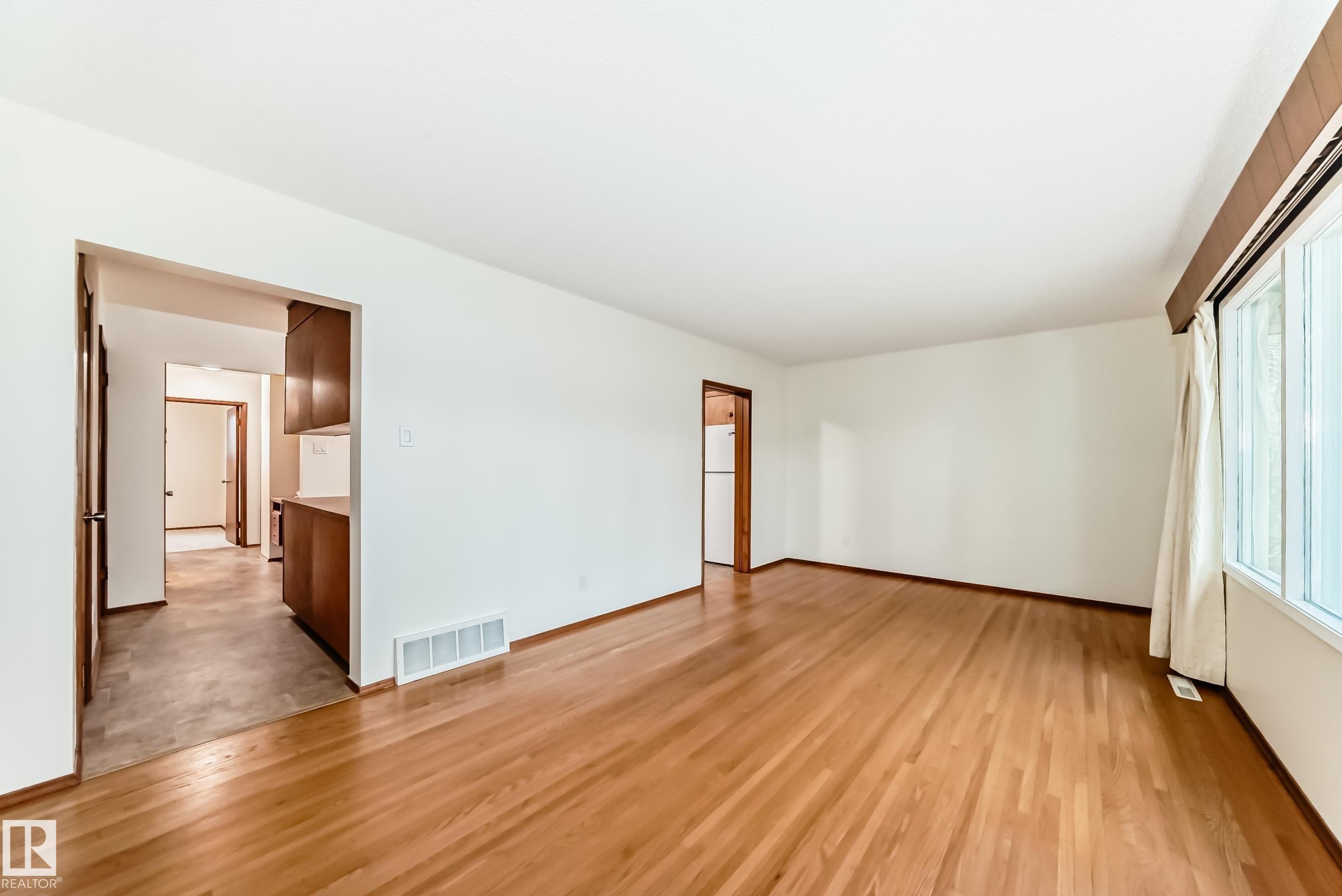12022 62 Street NW, Montrose, Edmonton