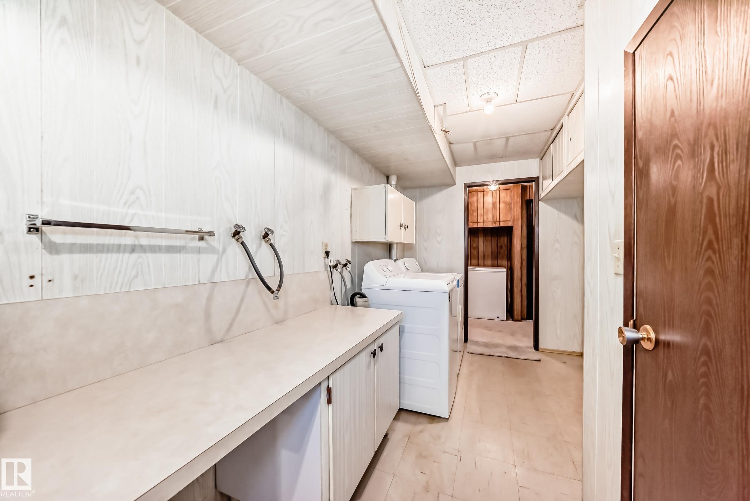 Photo 31 at 12022 62 Street NW, Montrose, Edmonton