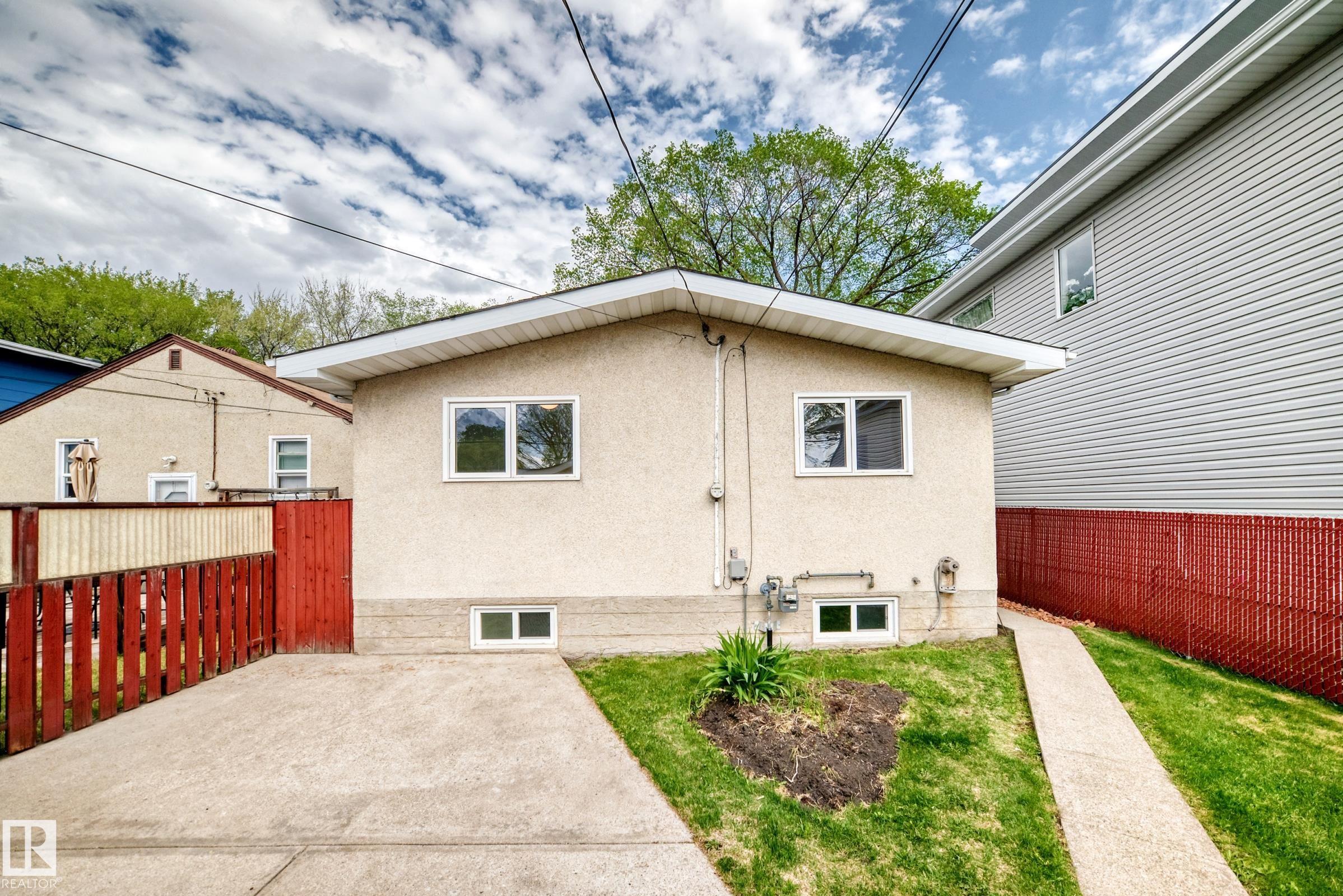 Photo 40 at 12022 62 Street NW, Montrose, Edmonton