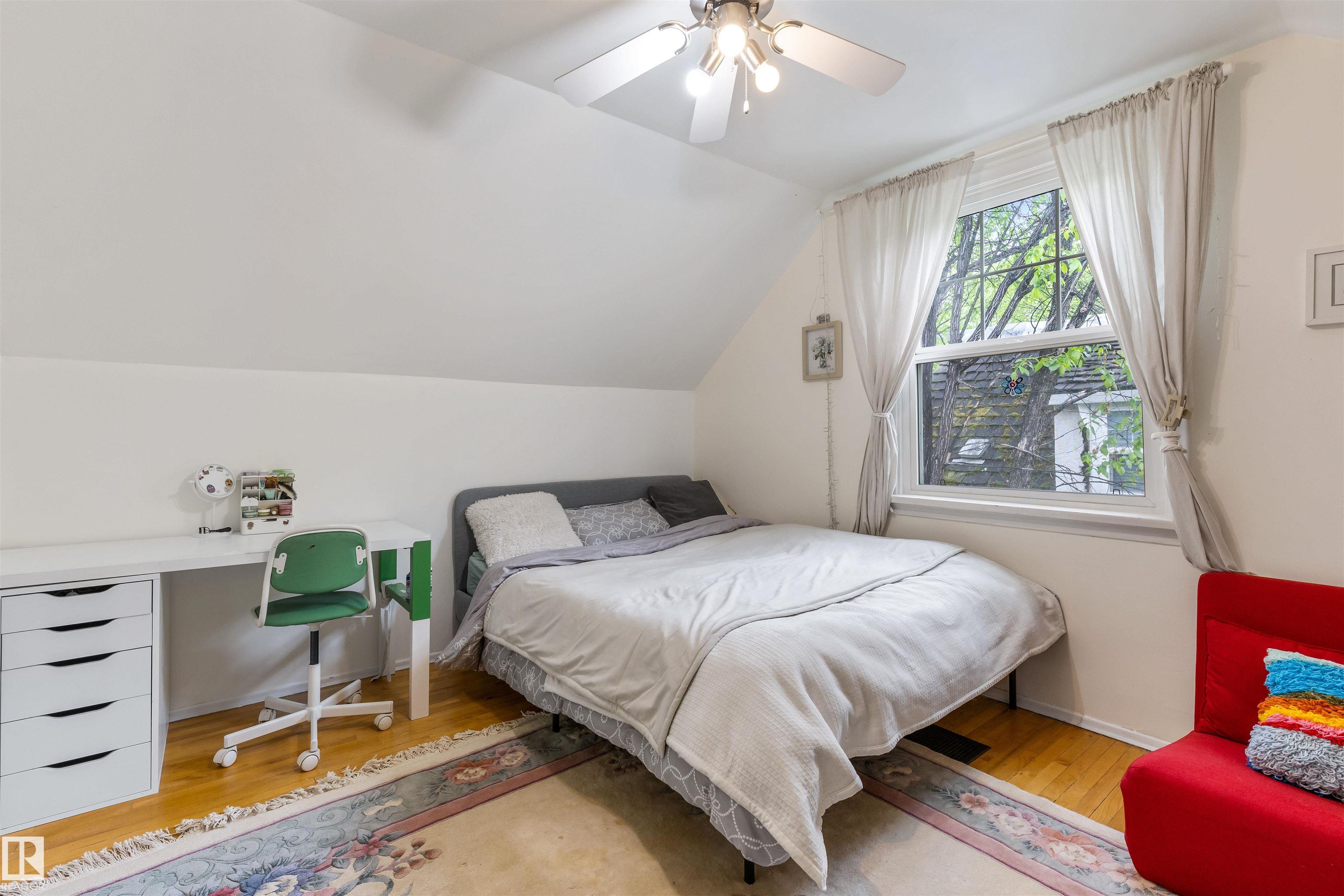 Photo 15 at 14007 104 Avenue NW, Glenora, Edmonton