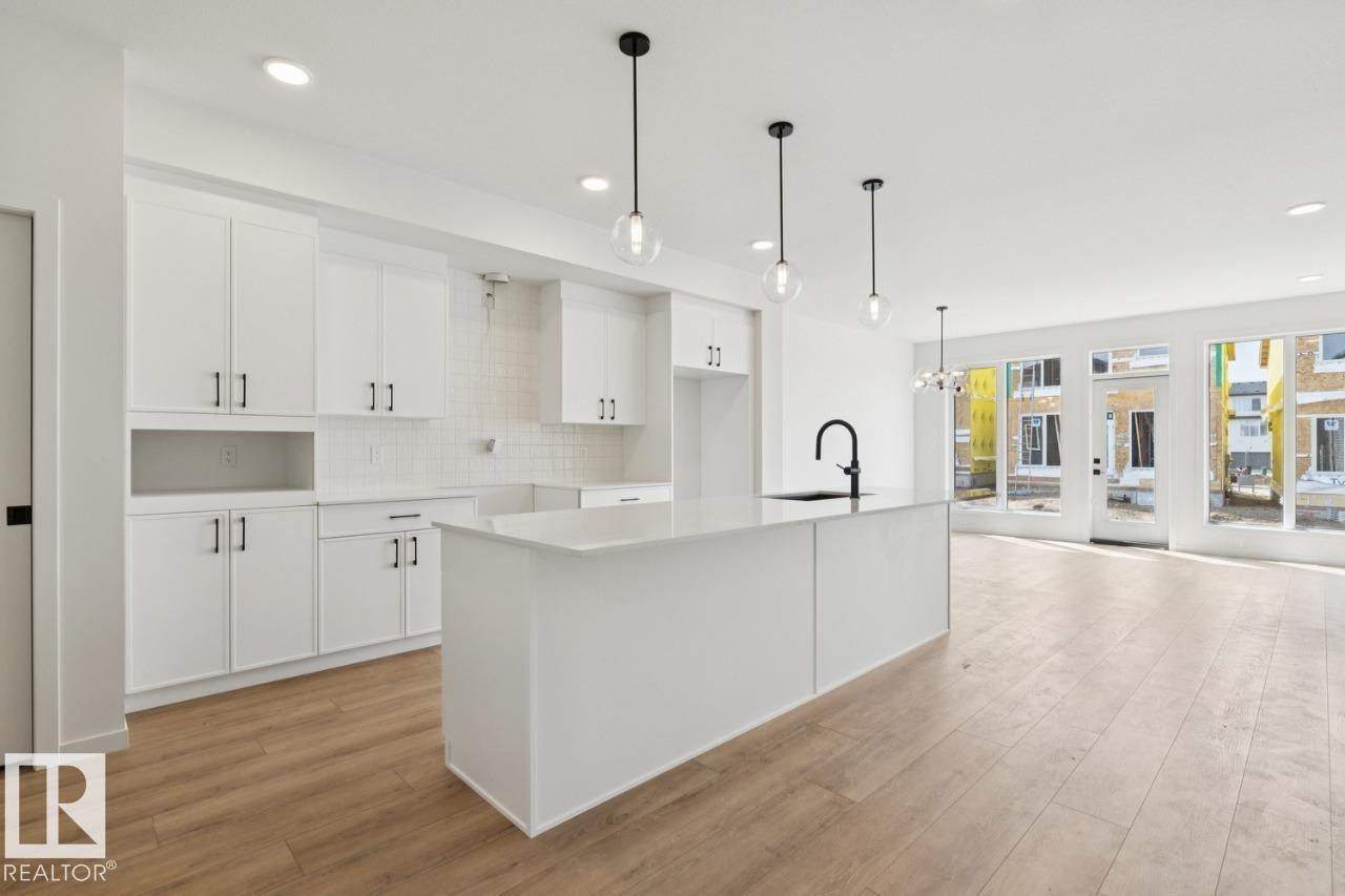 428 30 Street SW, Alces, Edmonton