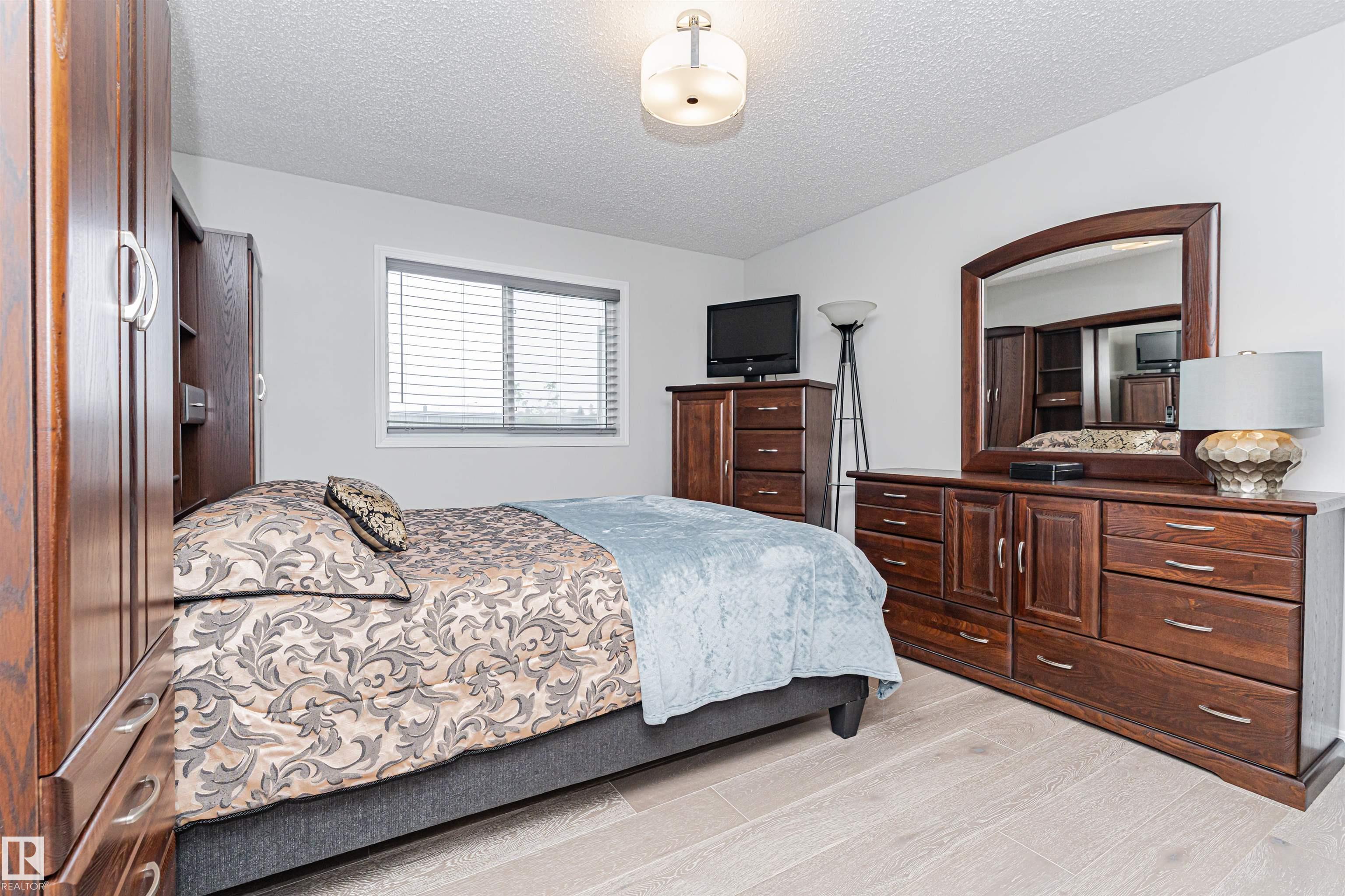 Photo 33 at 6 Estates Court, Estates of Sherwood, Sherwood Park