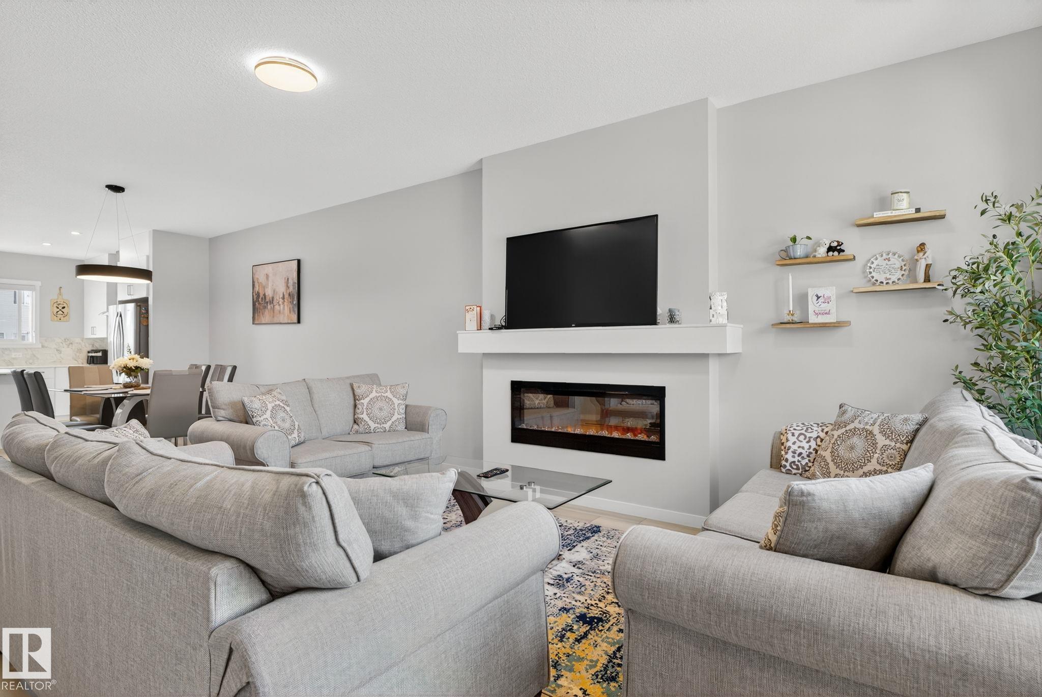 Photo 11 at 1213 16a Street NW, Aster, Edmonton