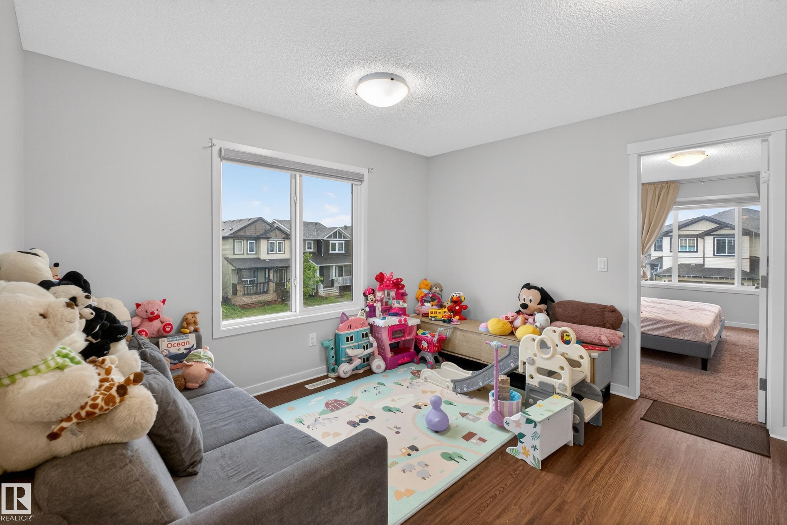 Photo 27 at 1404 25 Avenue NW, Tamarack, Edmonton