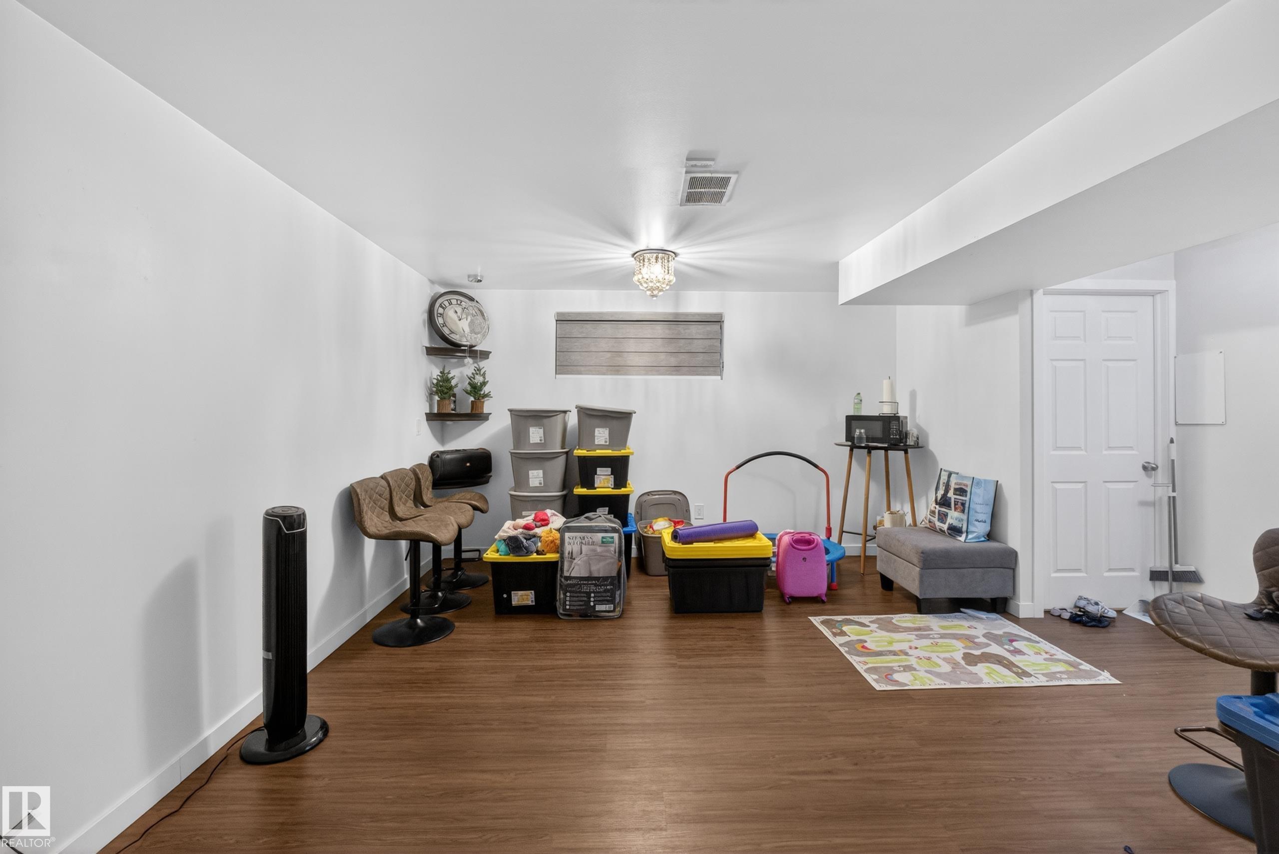 Photo 37 at 1404 25 Avenue NW, Tamarack, Edmonton