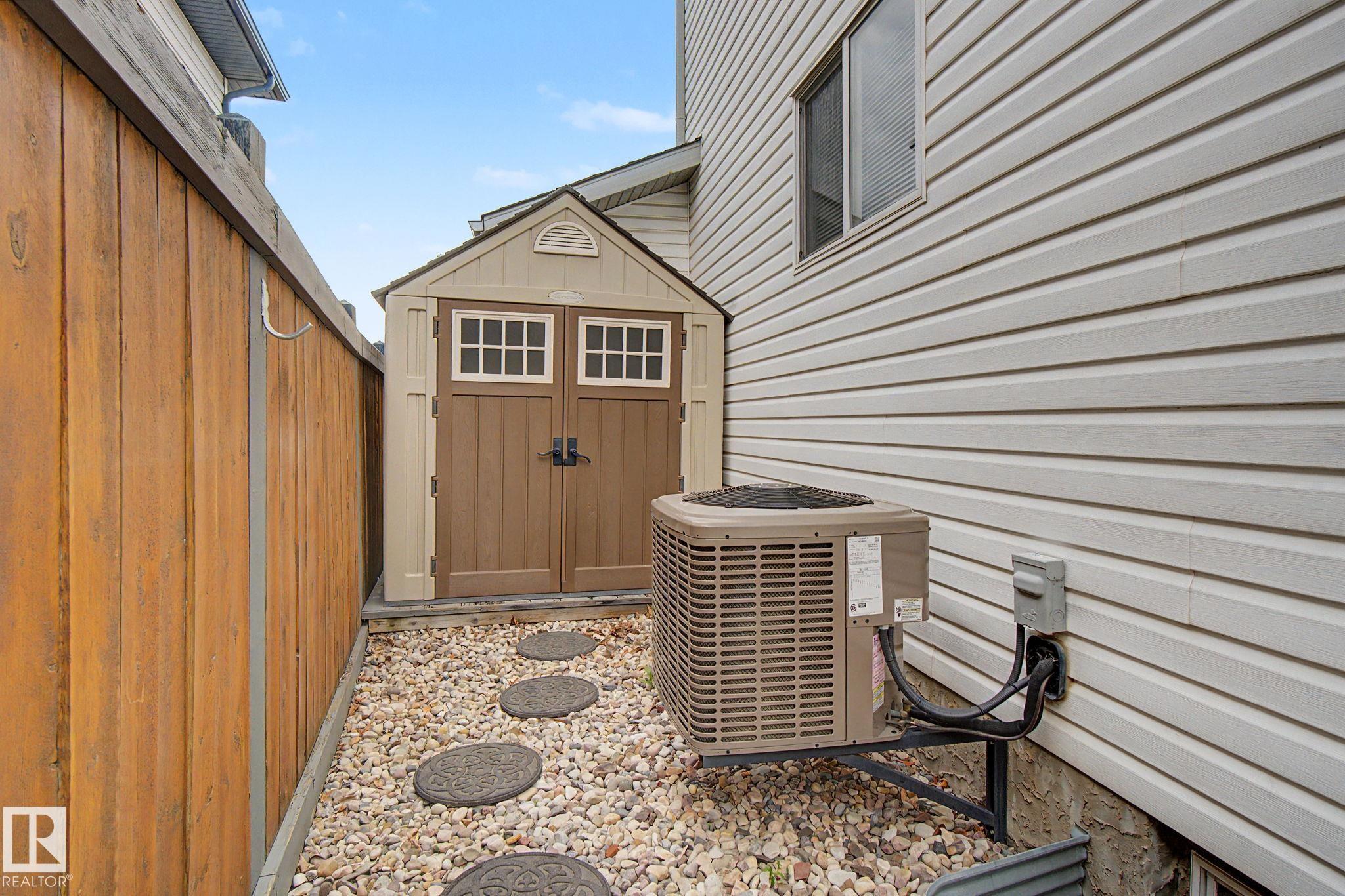Photo 62 at 4113 36a Avenue NW, Kiniski Gardens, Edmonton