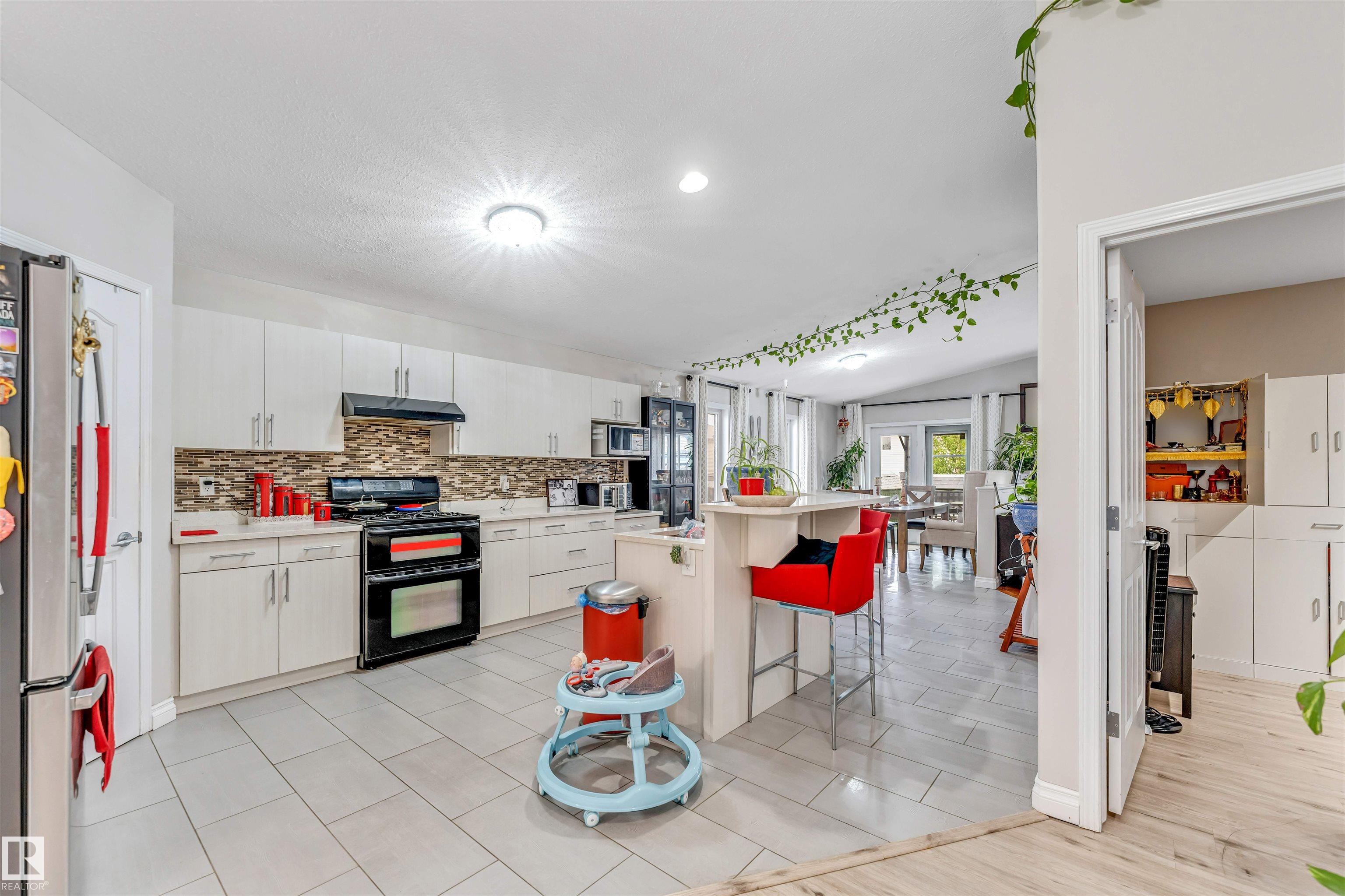 Photo 14 at 3519 22 Street NW, Wild Rose, Edmonton