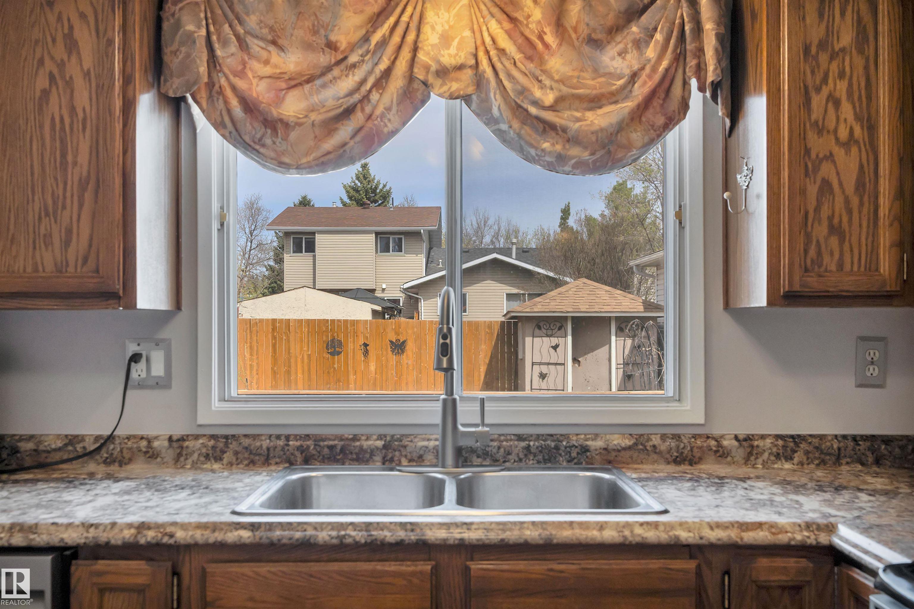 Photo 15 at 4804 42 Avenue, Beau Meadow, Beaumont