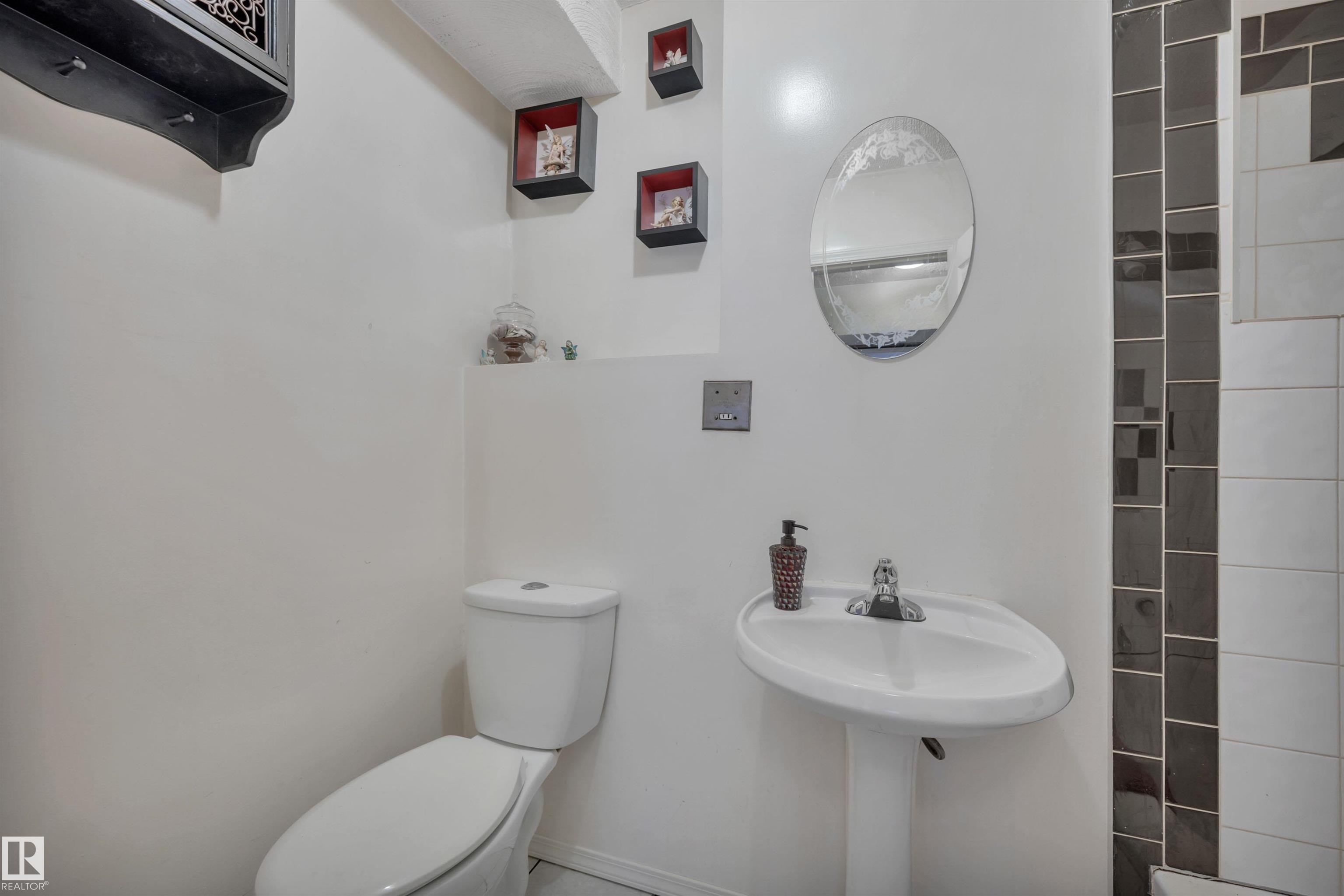 Photo 39 at 4804 42 Avenue, Beau Meadow, Beaumont