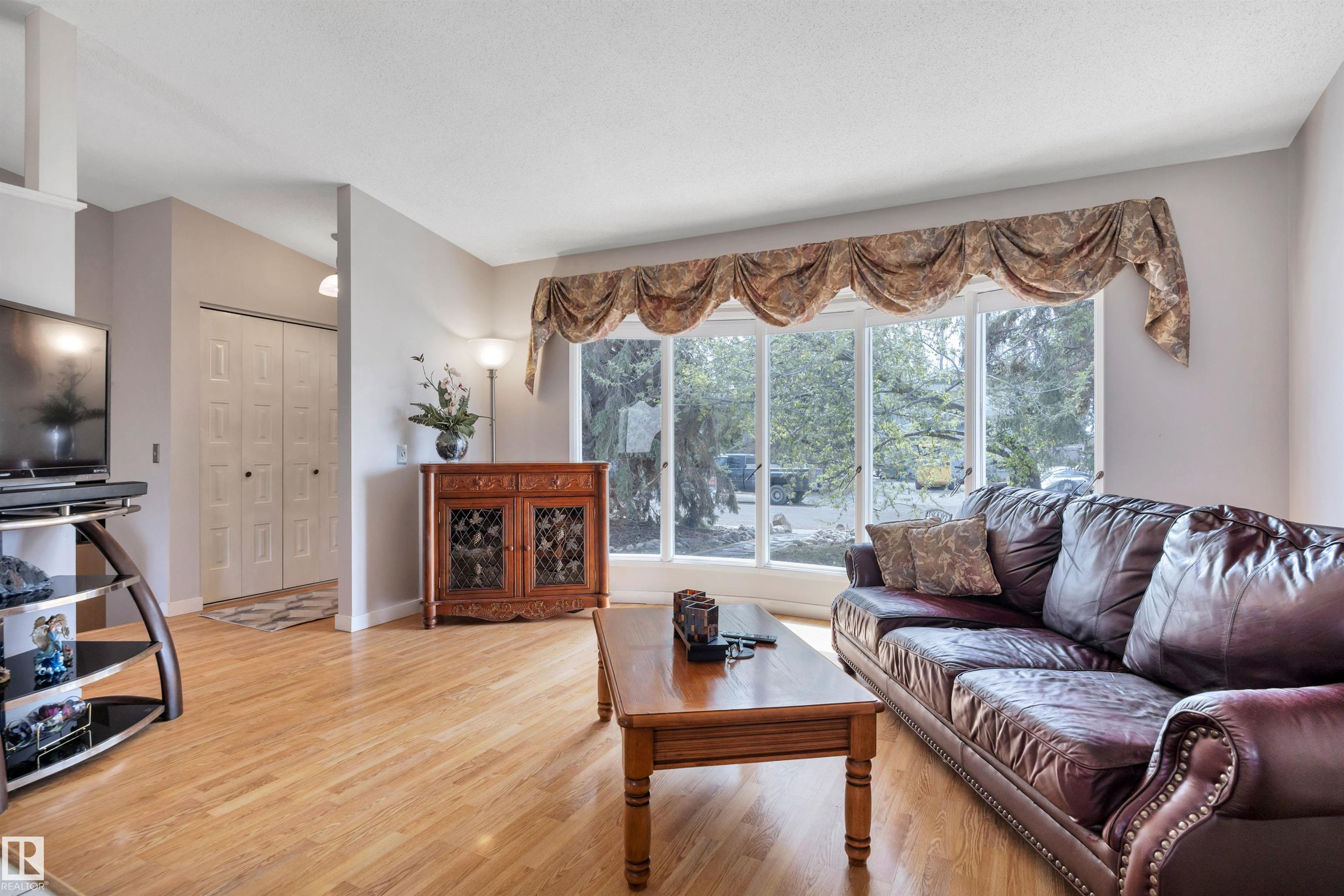 Photo 9 at 4804 42 Avenue, Beau Meadow, Beaumont