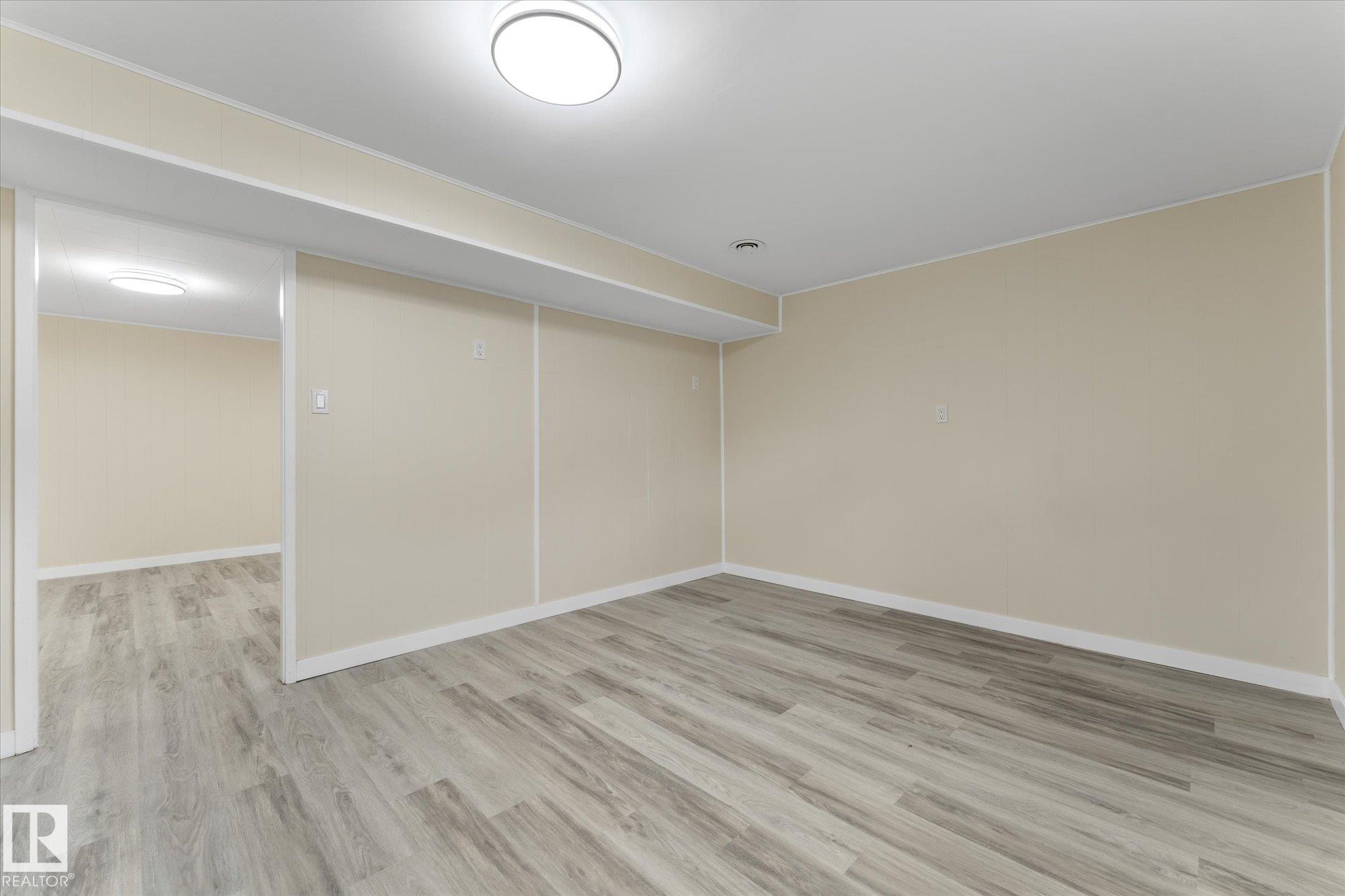 Photo 35 at 7311 137 Avenue NW, Delwood, Edmonton