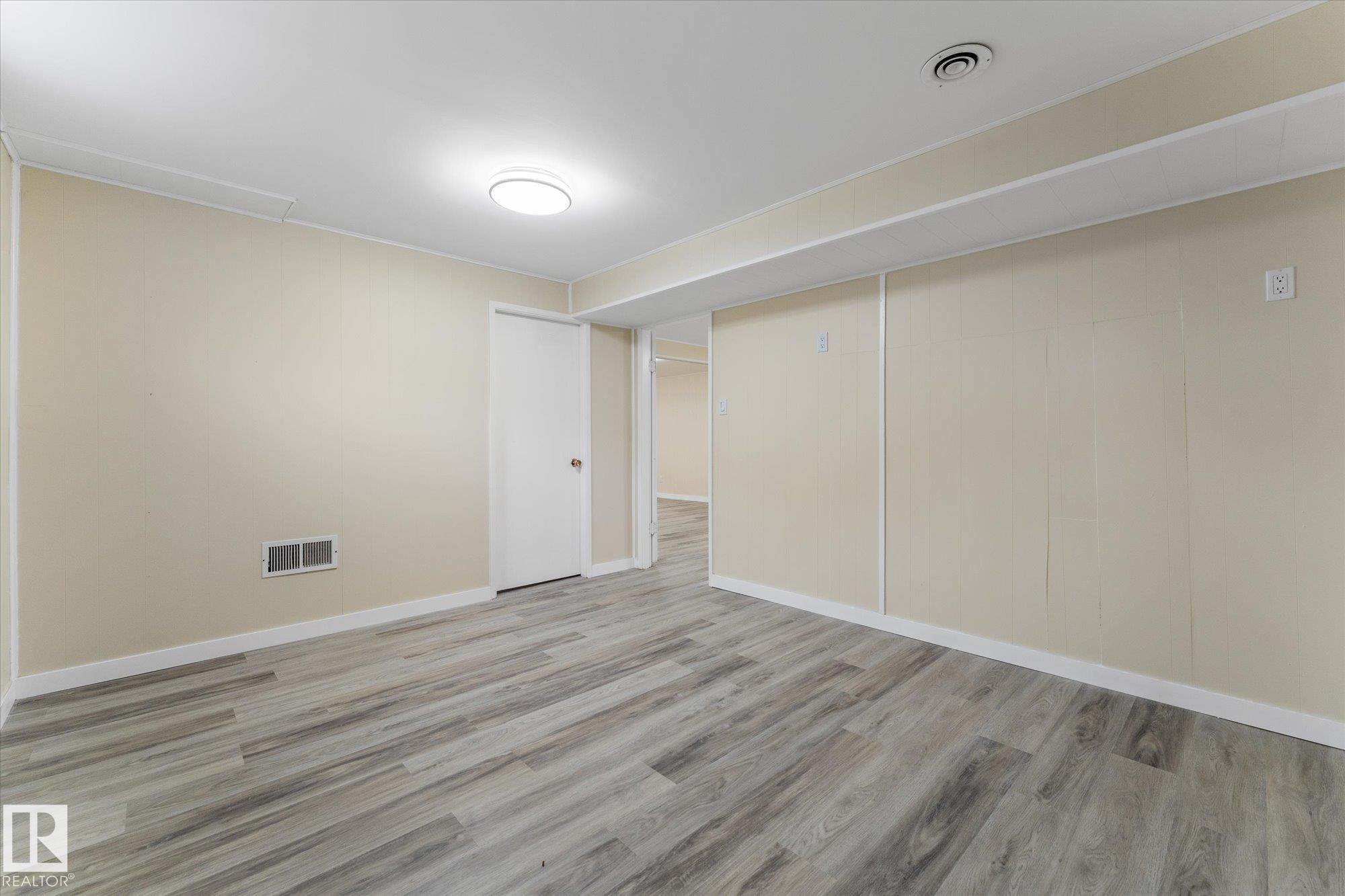 Photo 36 at 7311 137 Avenue NW, Delwood, Edmonton