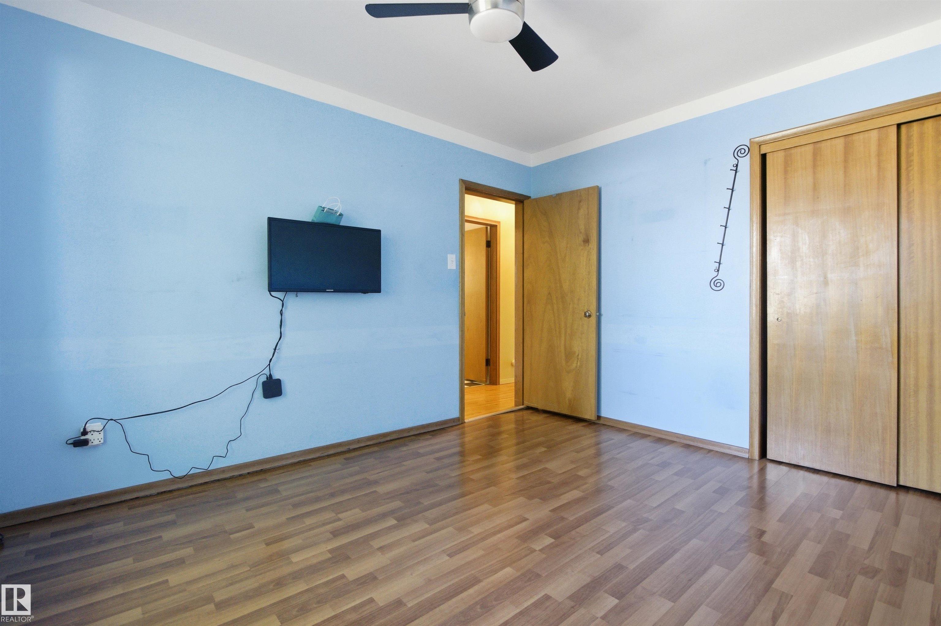 Photo 19 at 10138 74 Street NW, Terrace Heights, Edmonton