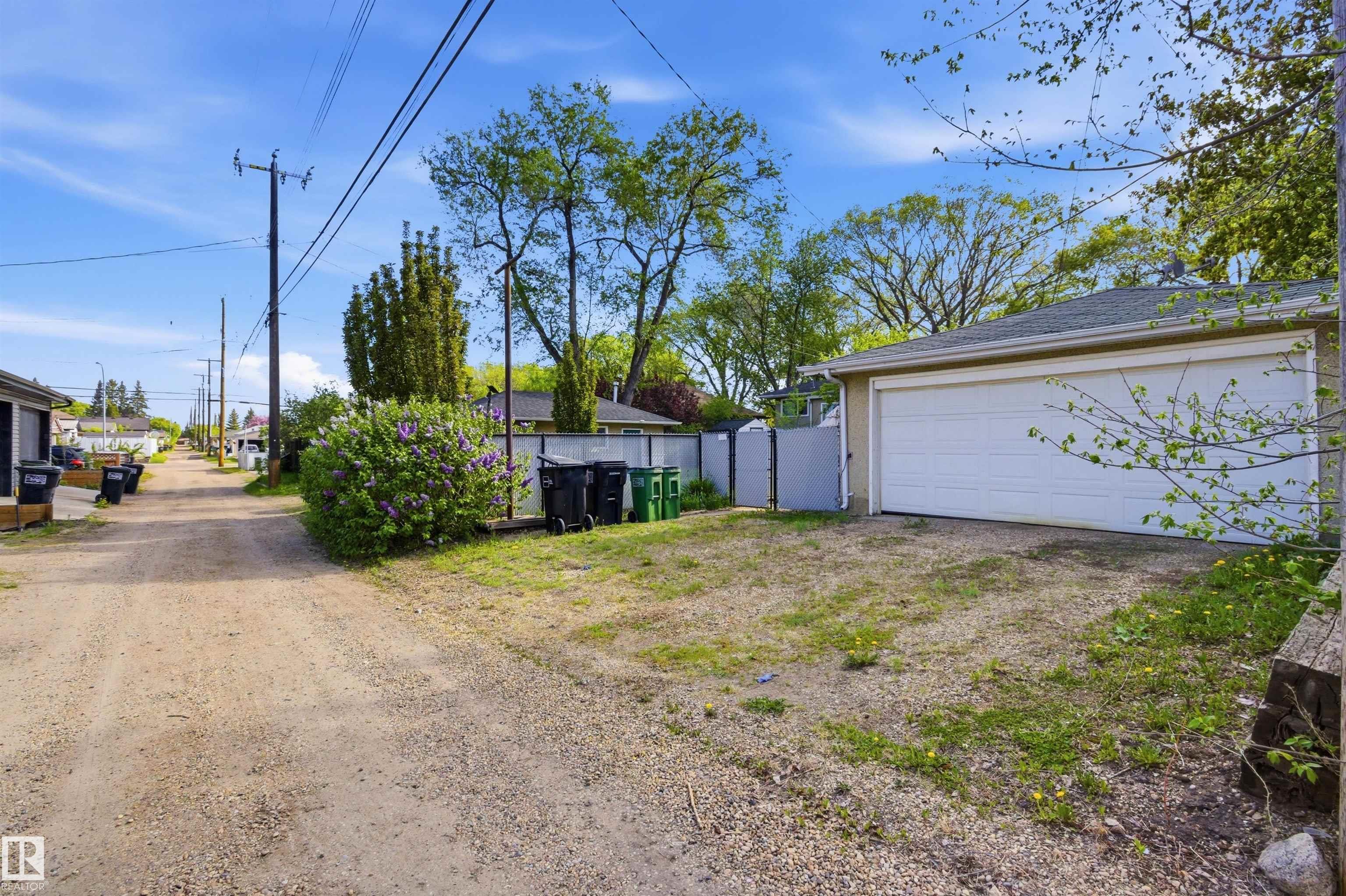 Photo 46 at 10138 74 Street NW, Terrace Heights, Edmonton