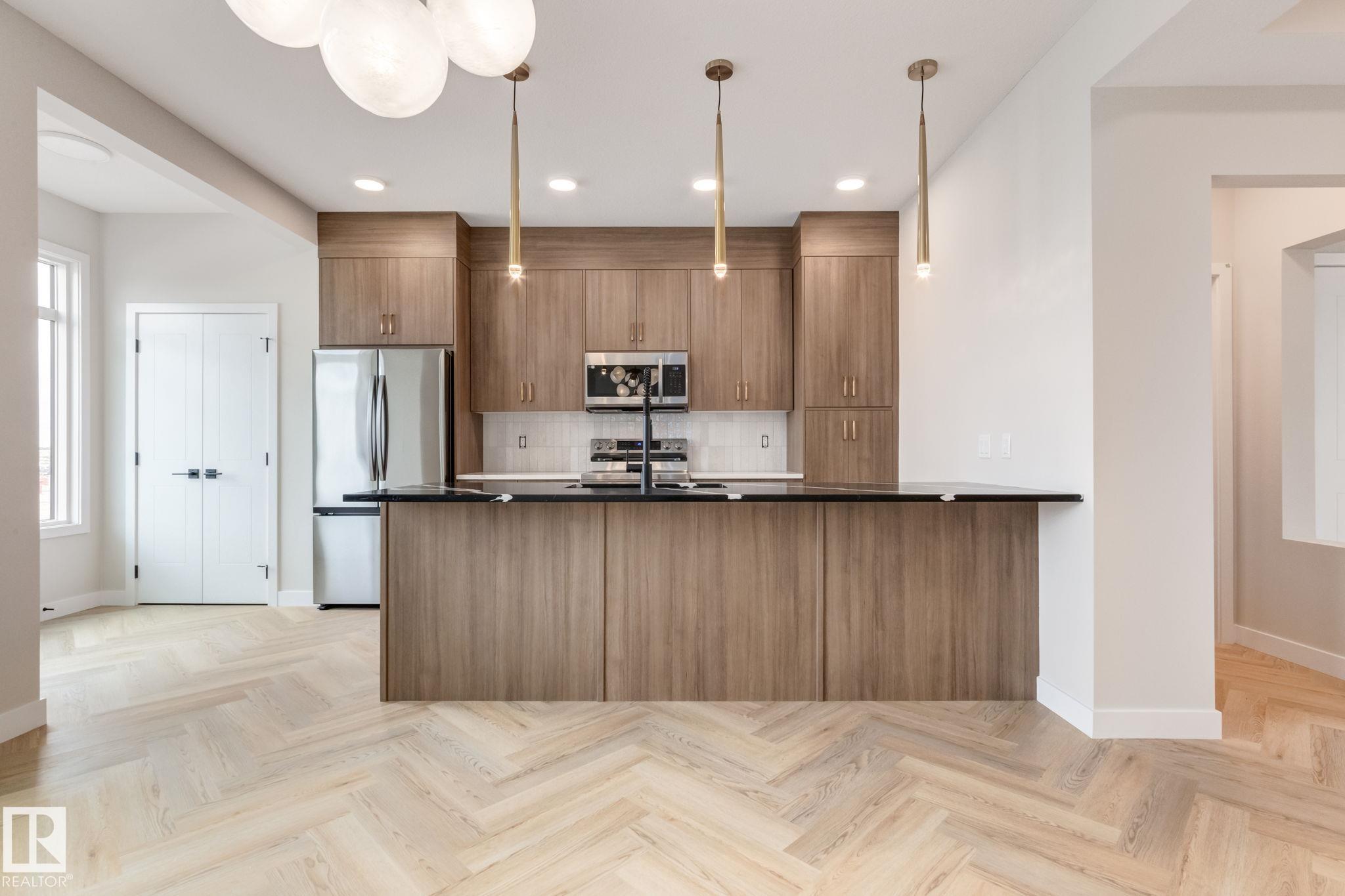 62 Cessy Street, Chérot, St. Albert